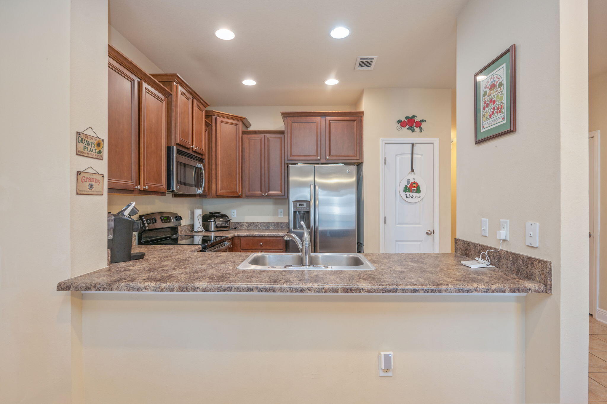 Iron Horse T/H - Residential