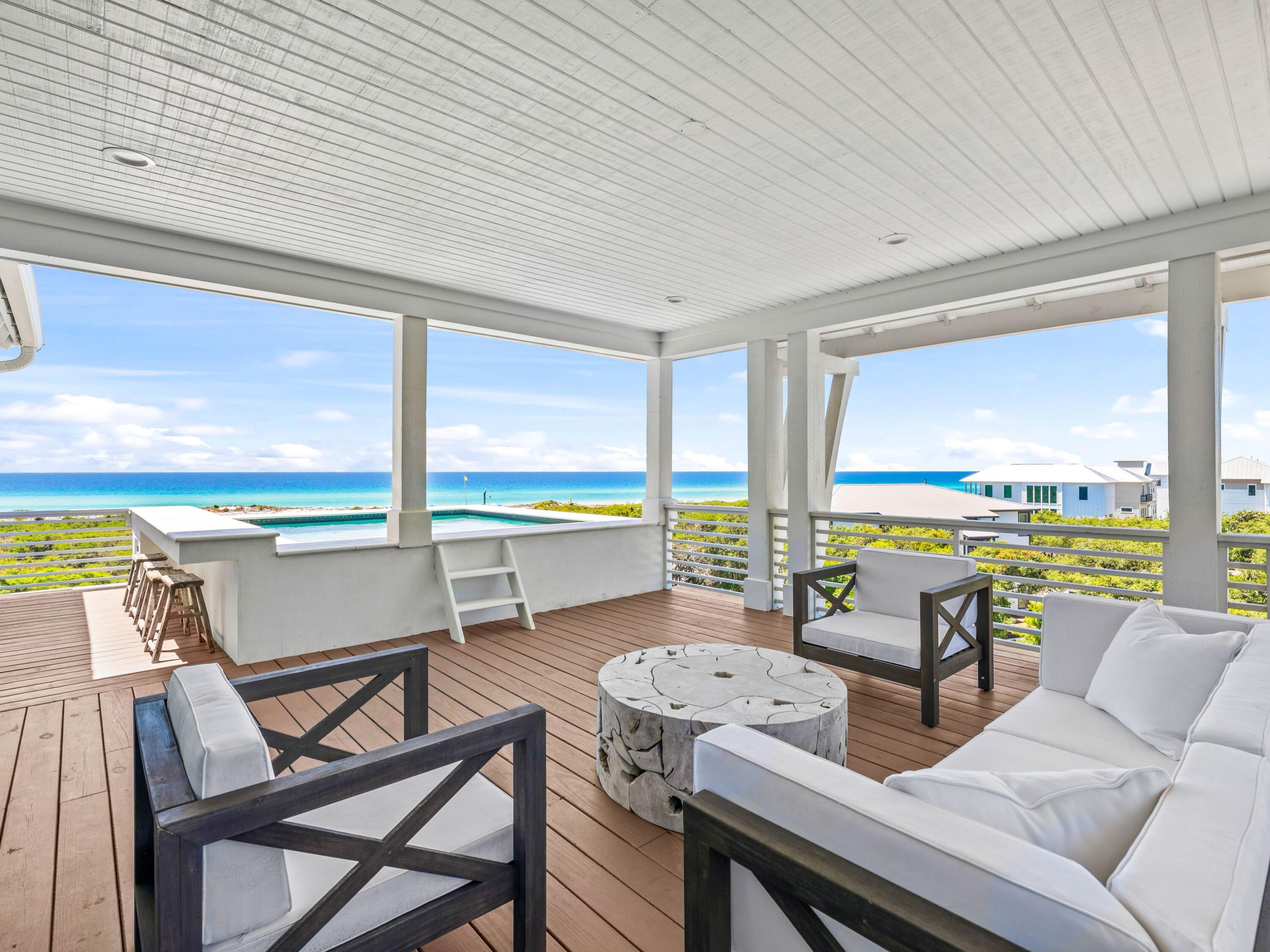 MALA BEACH - Residential