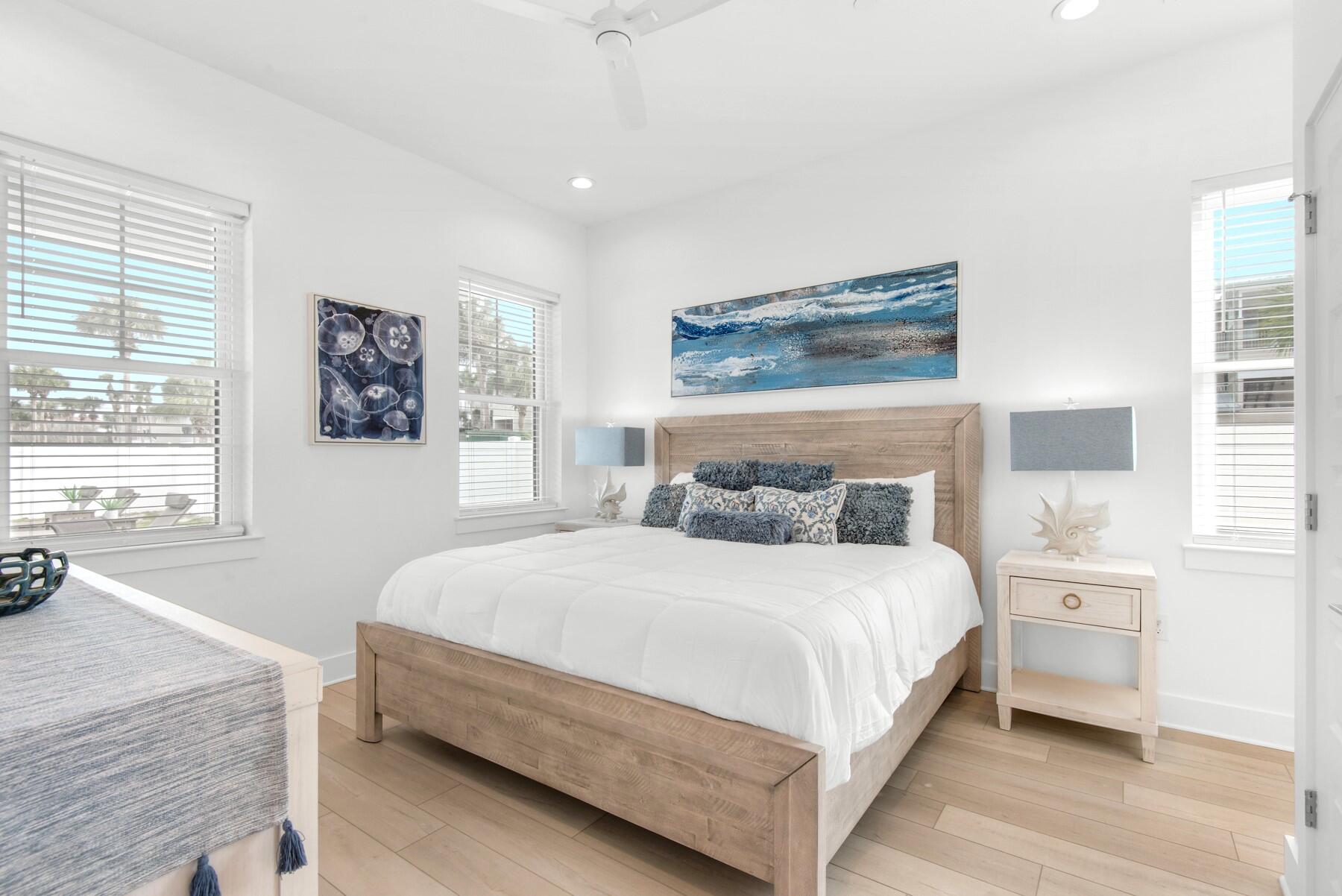 CRYSTAL BEACH - Residential