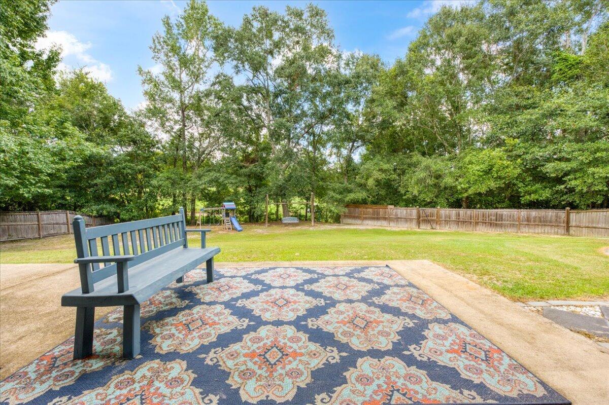FOXWOOD ESTATES 1 - Residential