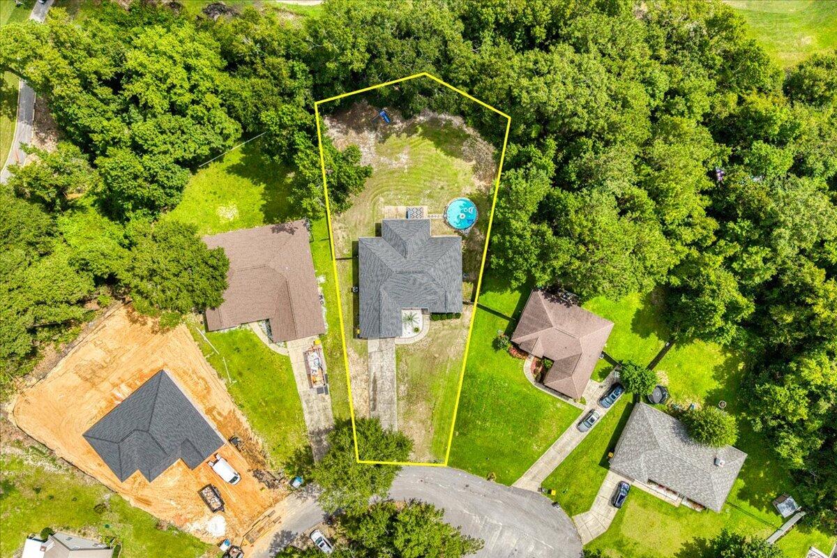 FOXWOOD ESTATES 1 - Residential