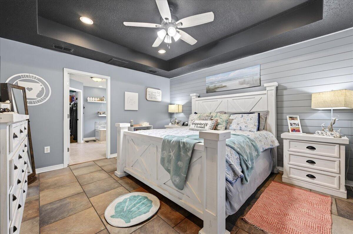 FOXWOOD ESTATES 1 - Residential