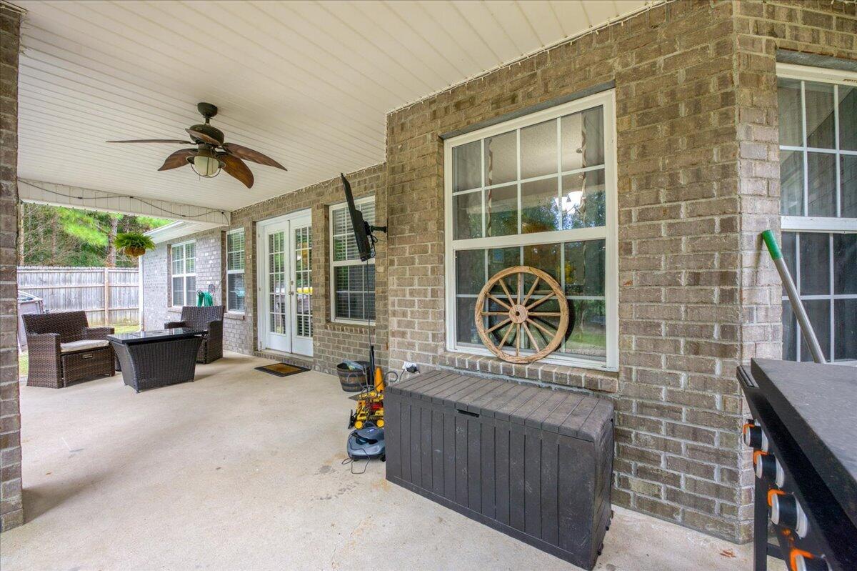 FOXWOOD ESTATES 1 - Residential
