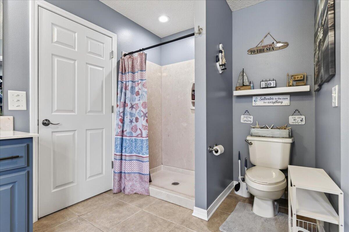 FOXWOOD ESTATES 1 - Residential