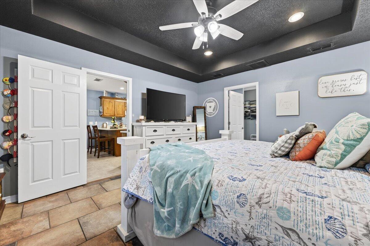 FOXWOOD ESTATES 1 - Residential