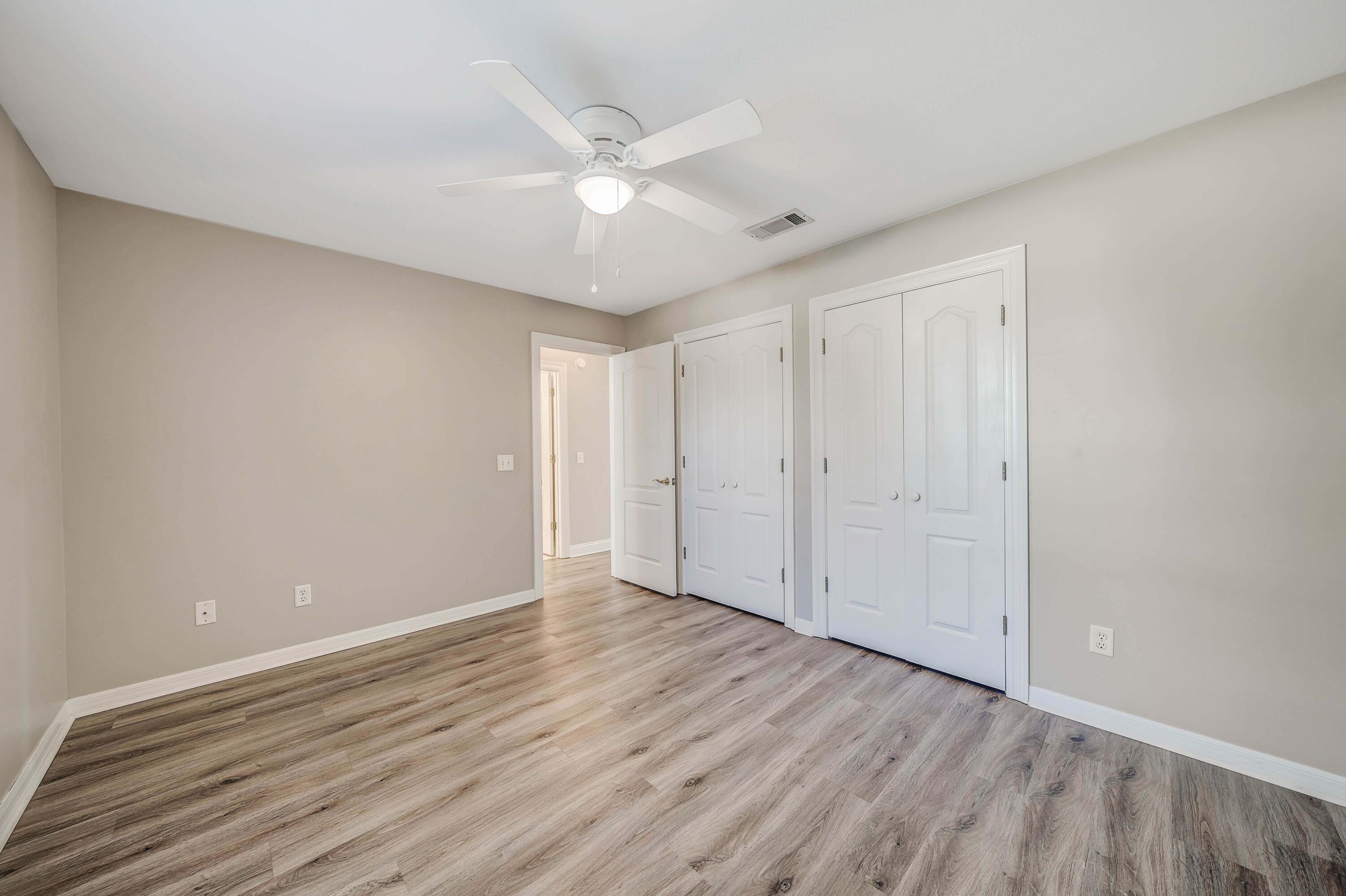 FLORIDIAN PLACE - Residential