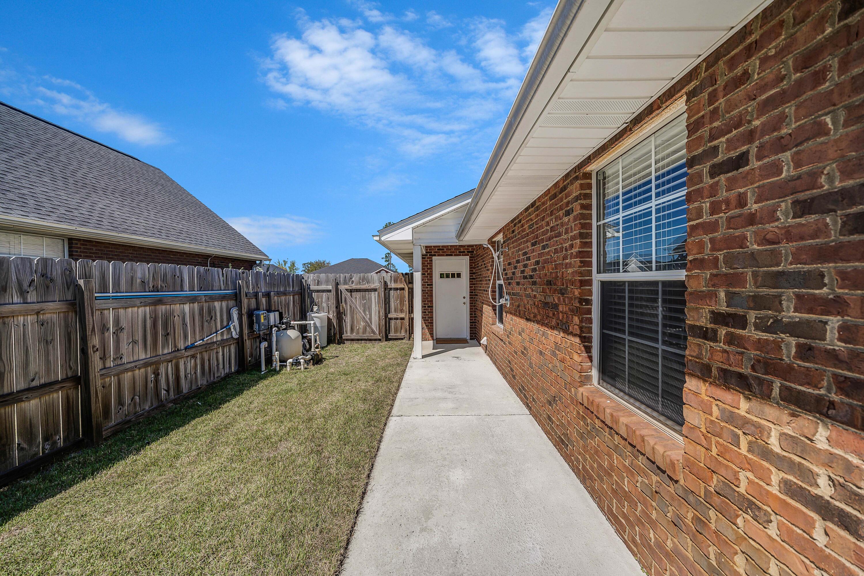 FLORIDIAN PLACE - Residential