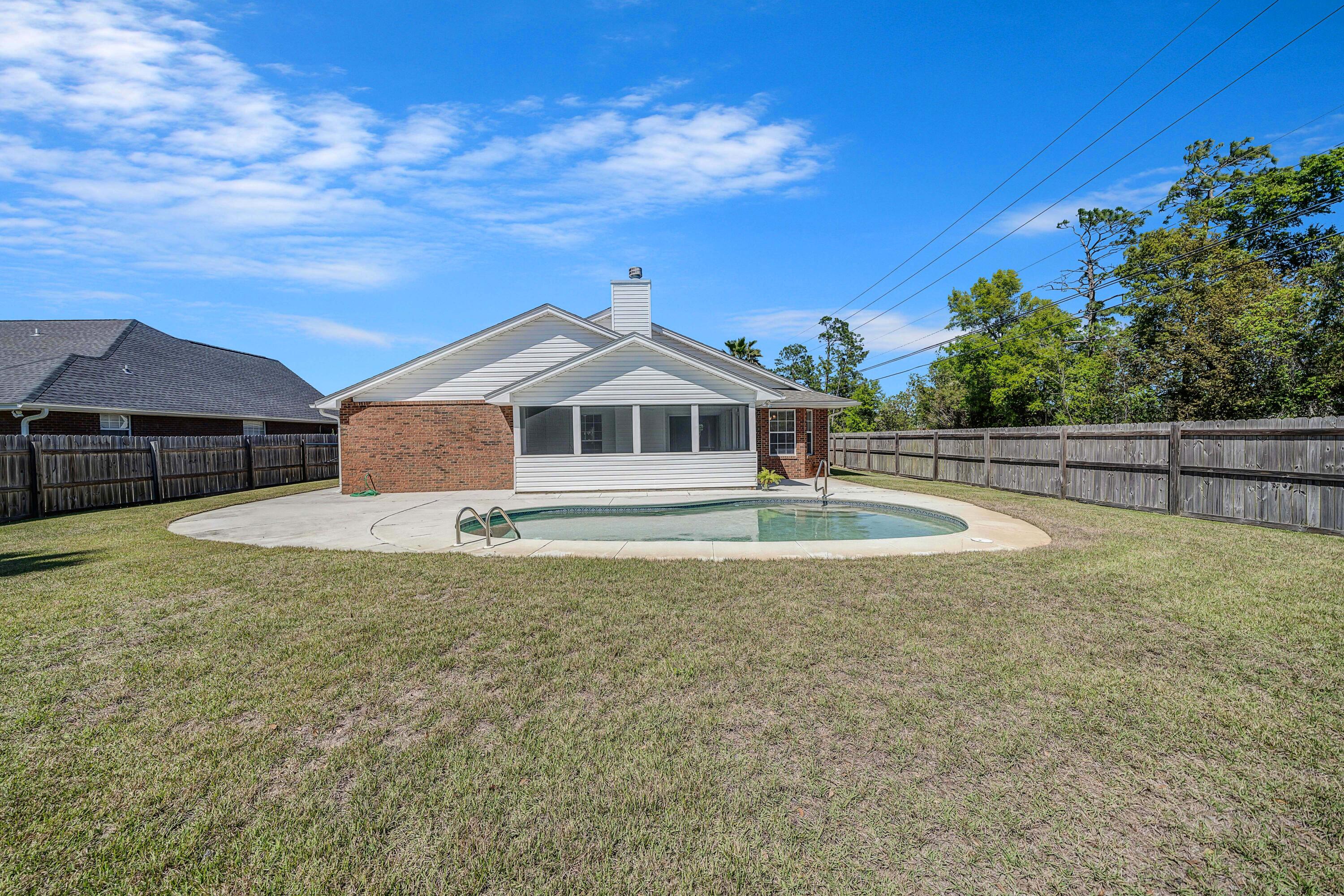 FLORIDIAN PLACE - Residential