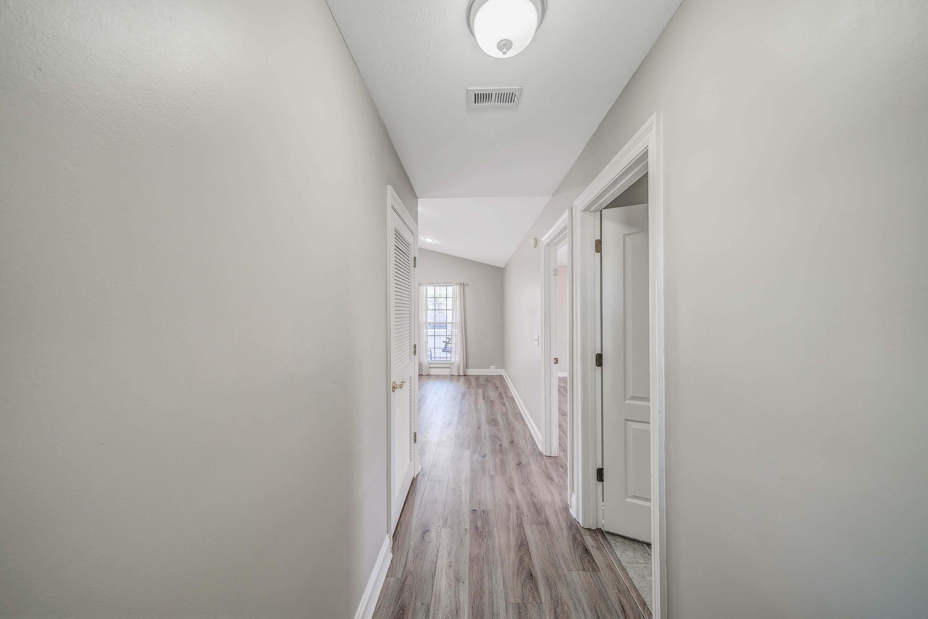 FLORIDIAN PLACE - Residential