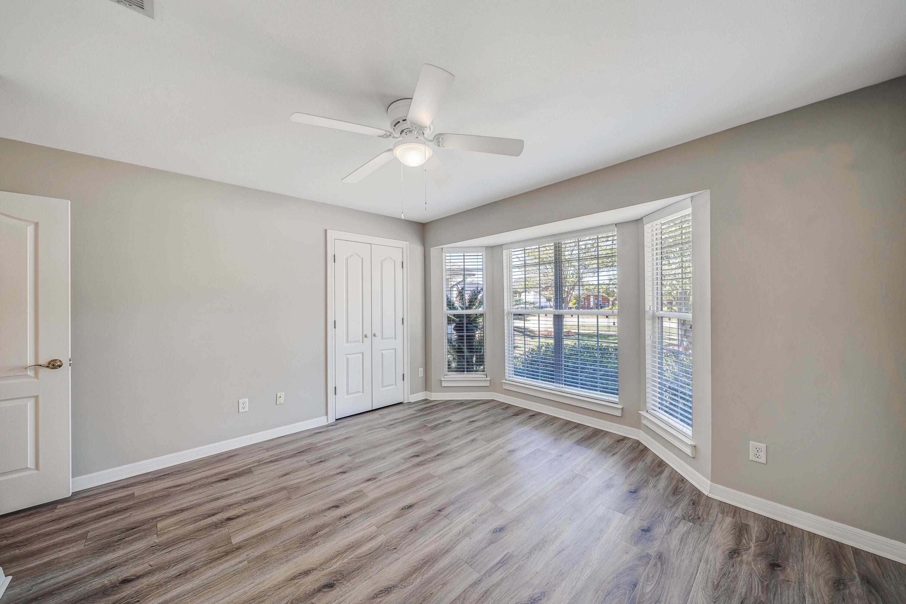 FLORIDIAN PLACE - Residential