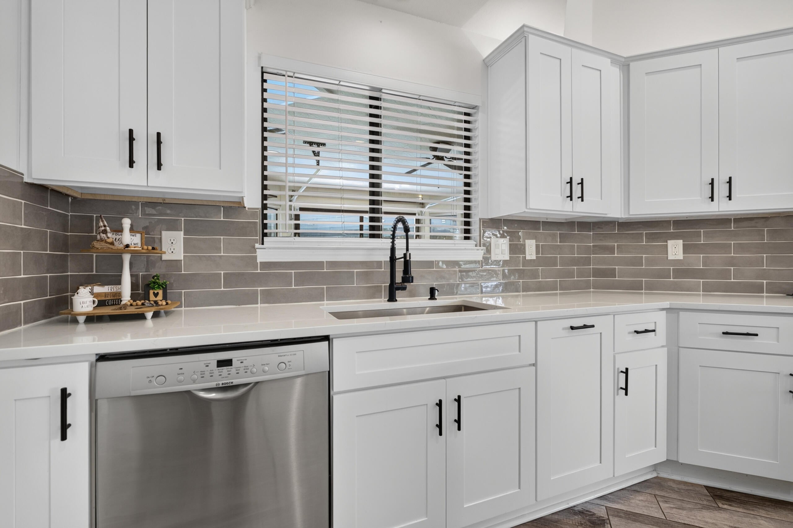 SOUTHWINDS II - Residential
