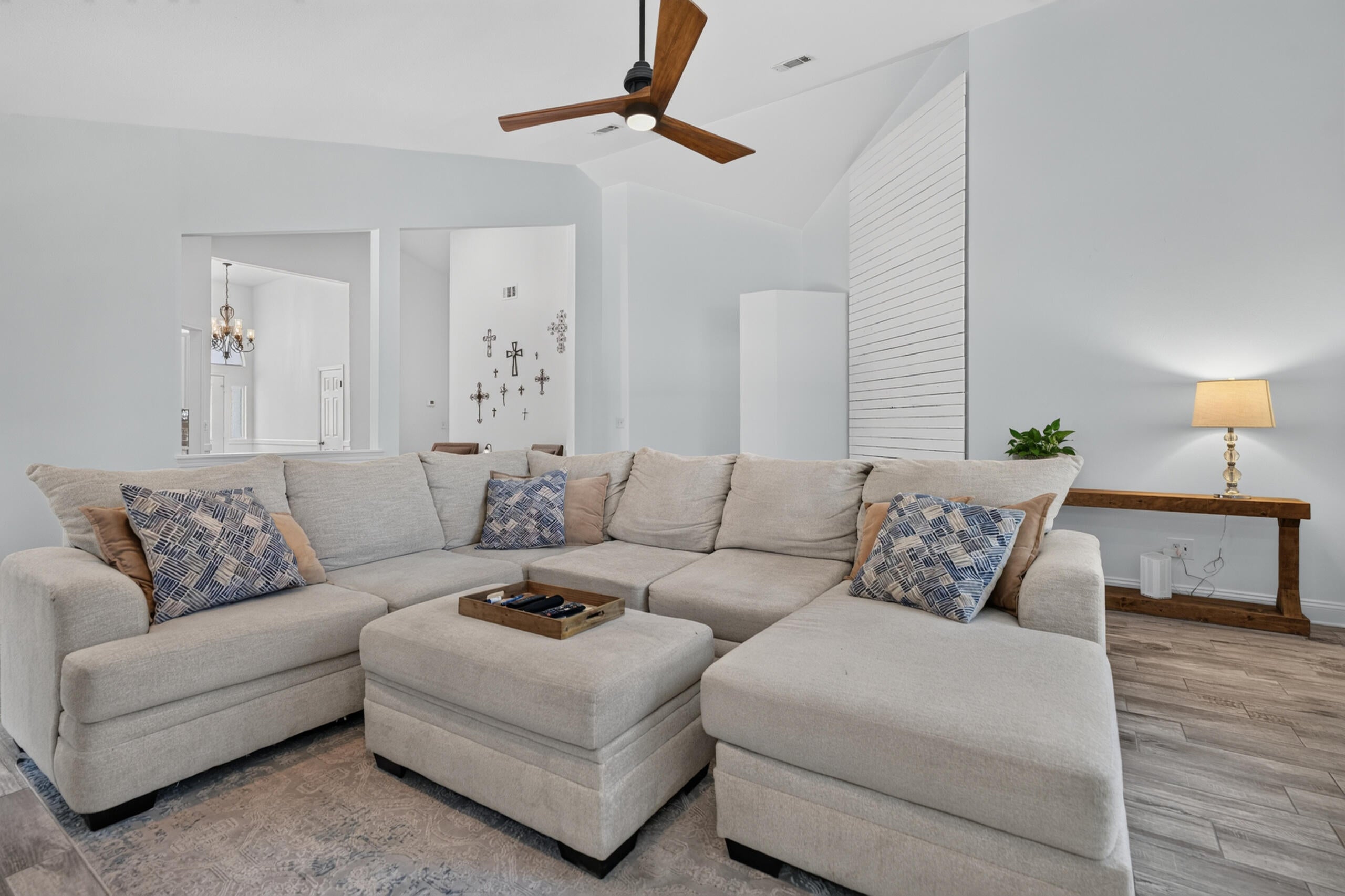 SOUTHWINDS II - Residential