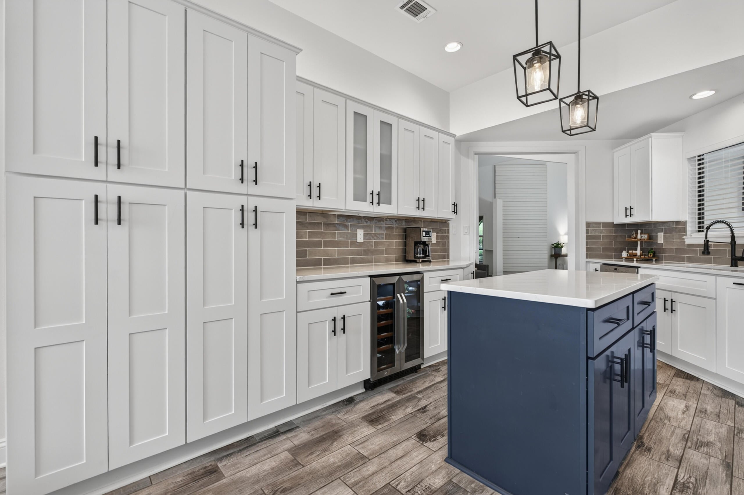 SOUTHWINDS II - Residential