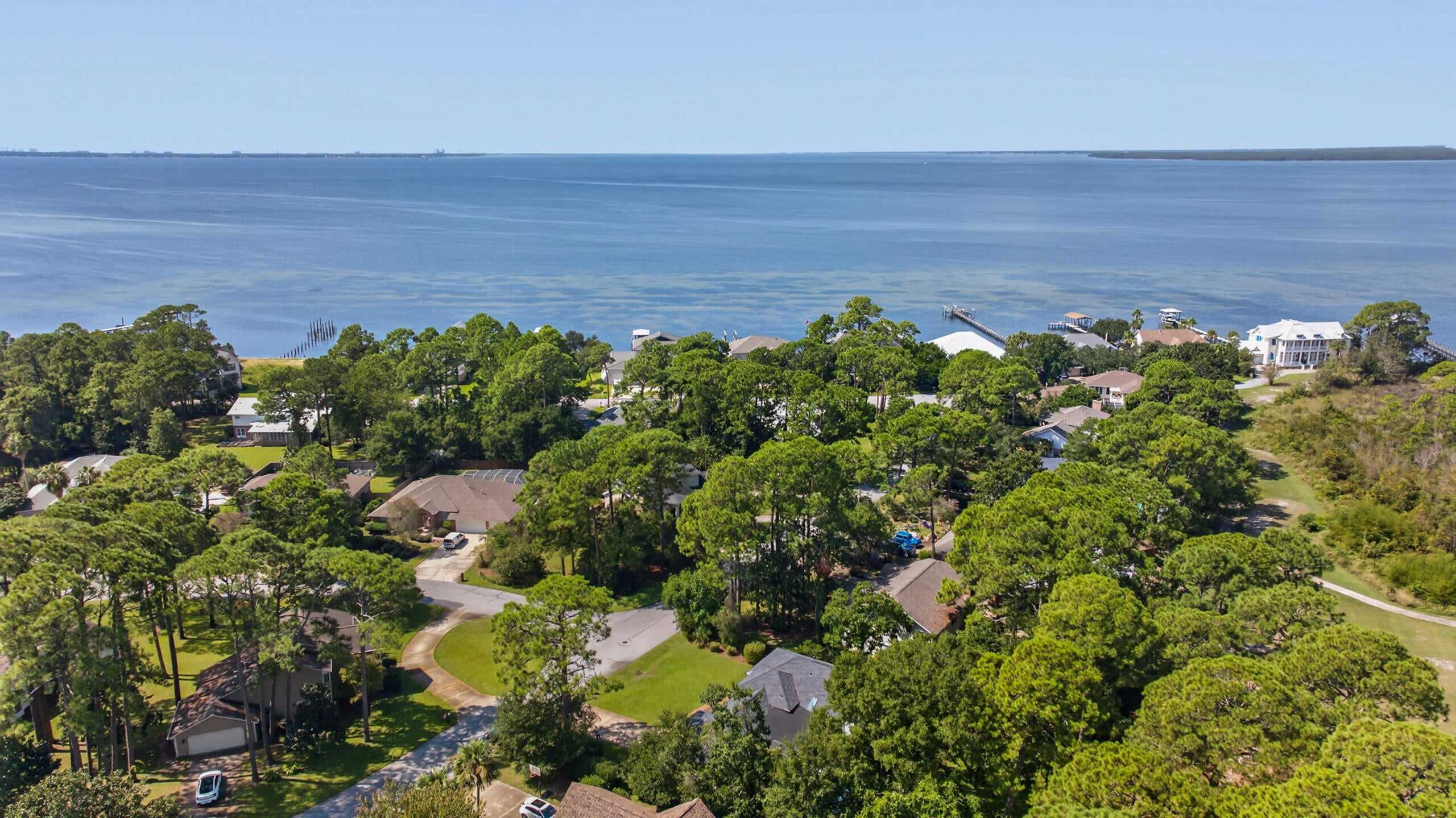 SOUTHWINDS II - Residential