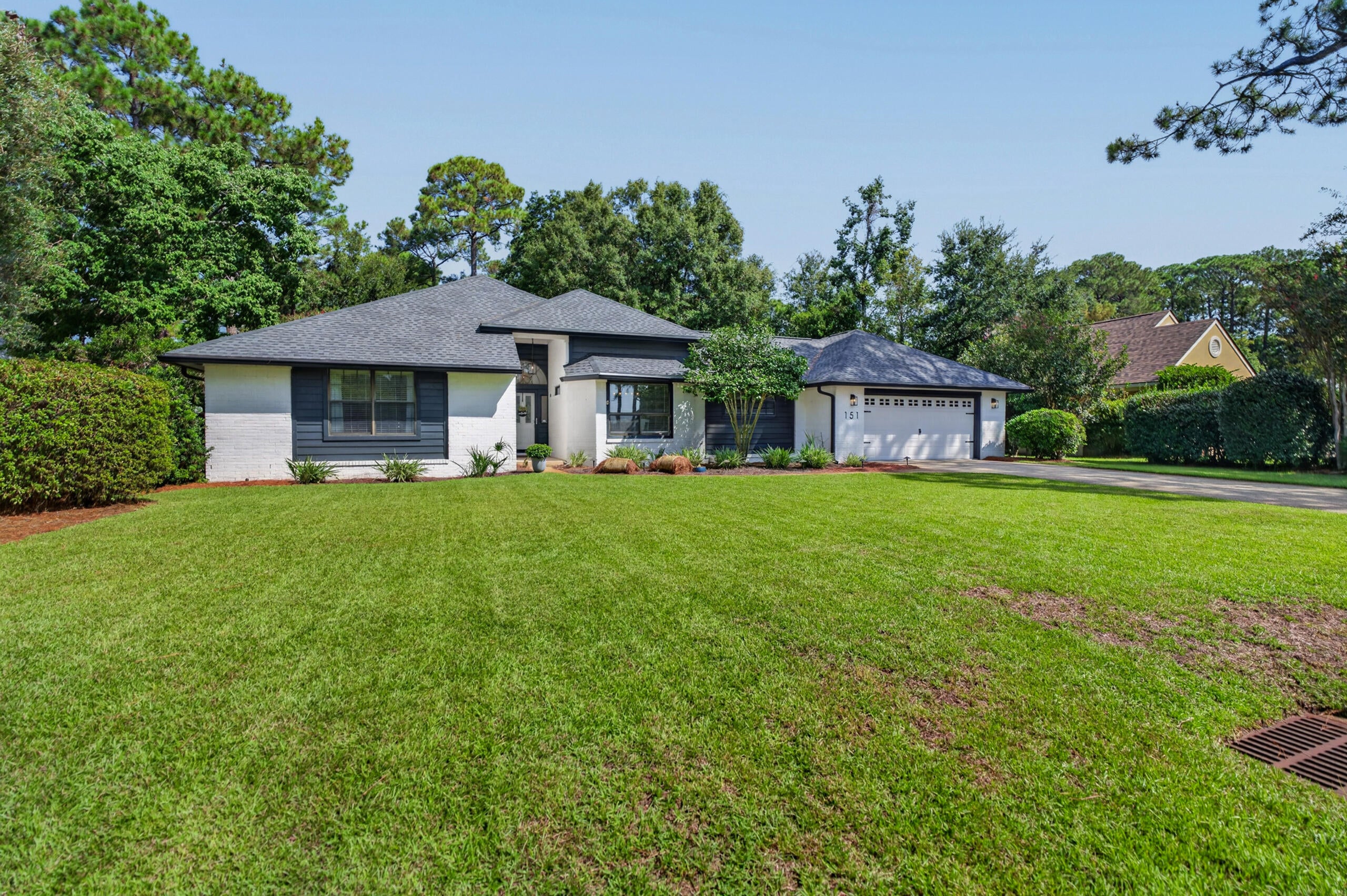 SOUTHWINDS II - Residential