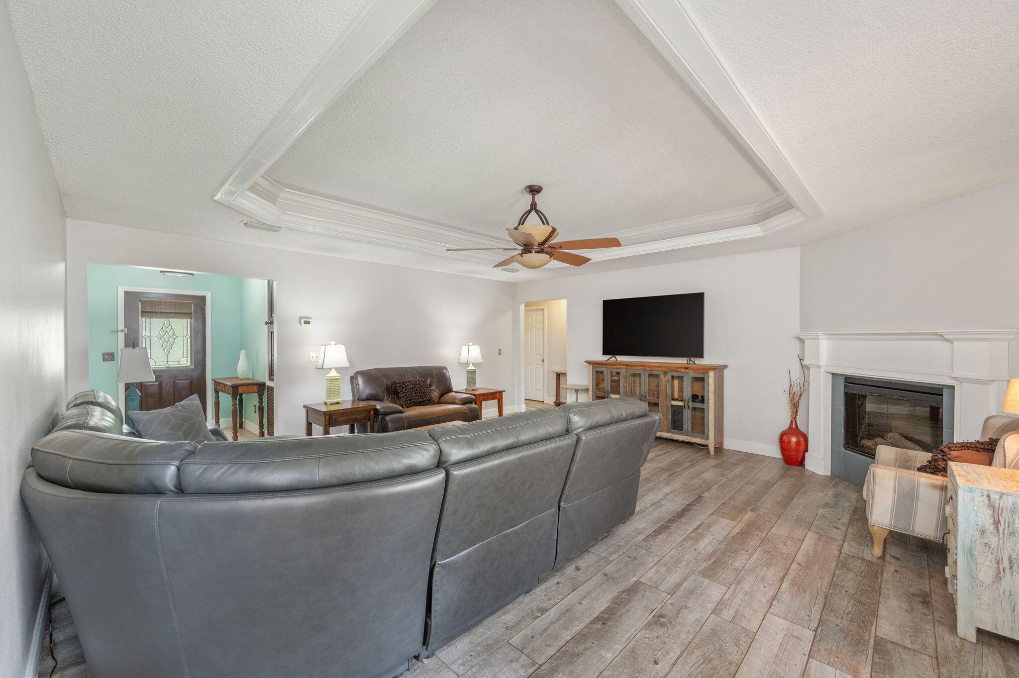 GULFVIEW S/D TO MARY ESTHER - Residential