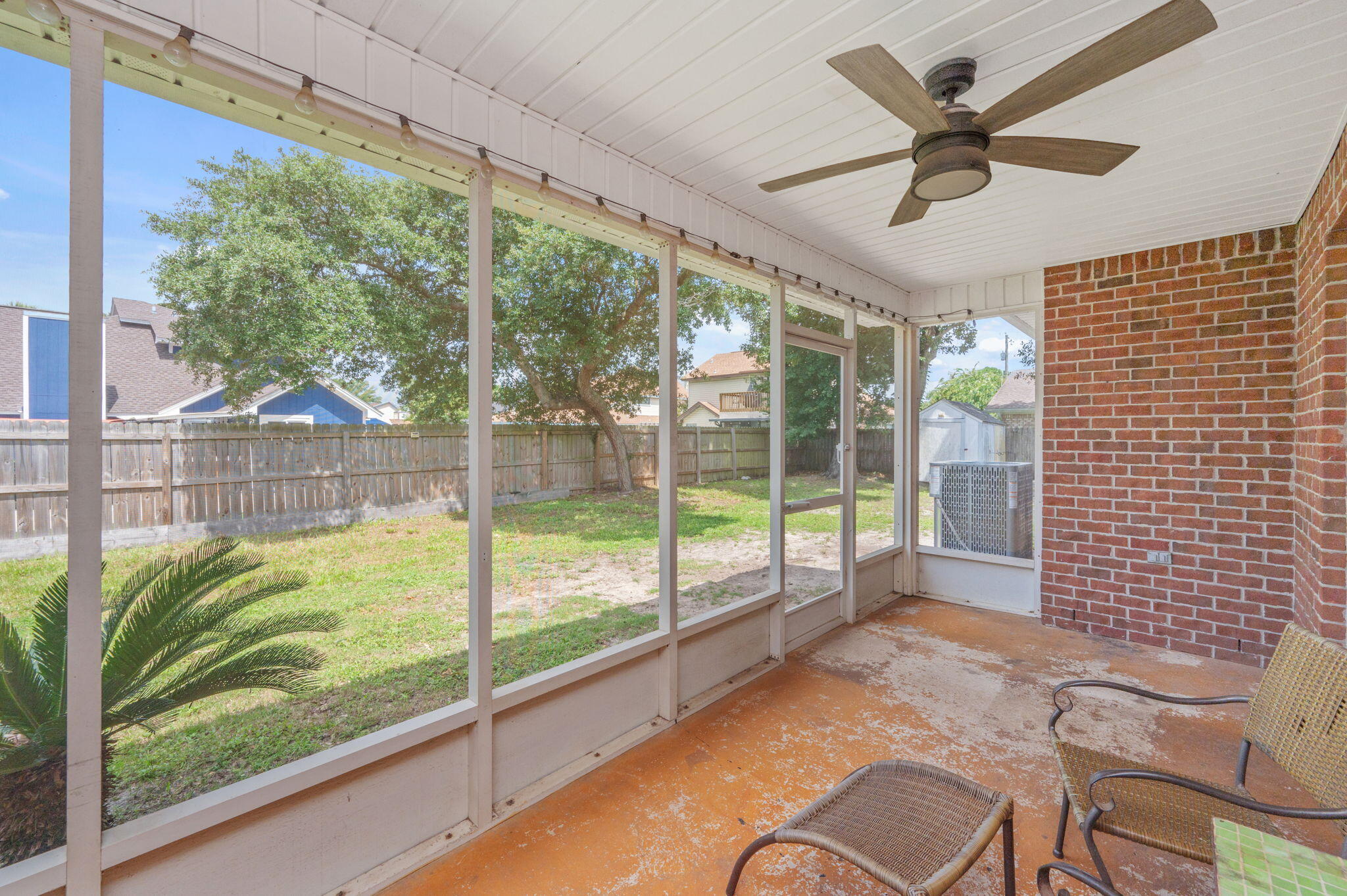 GULFVIEW S/D TO MARY ESTHER - Residential