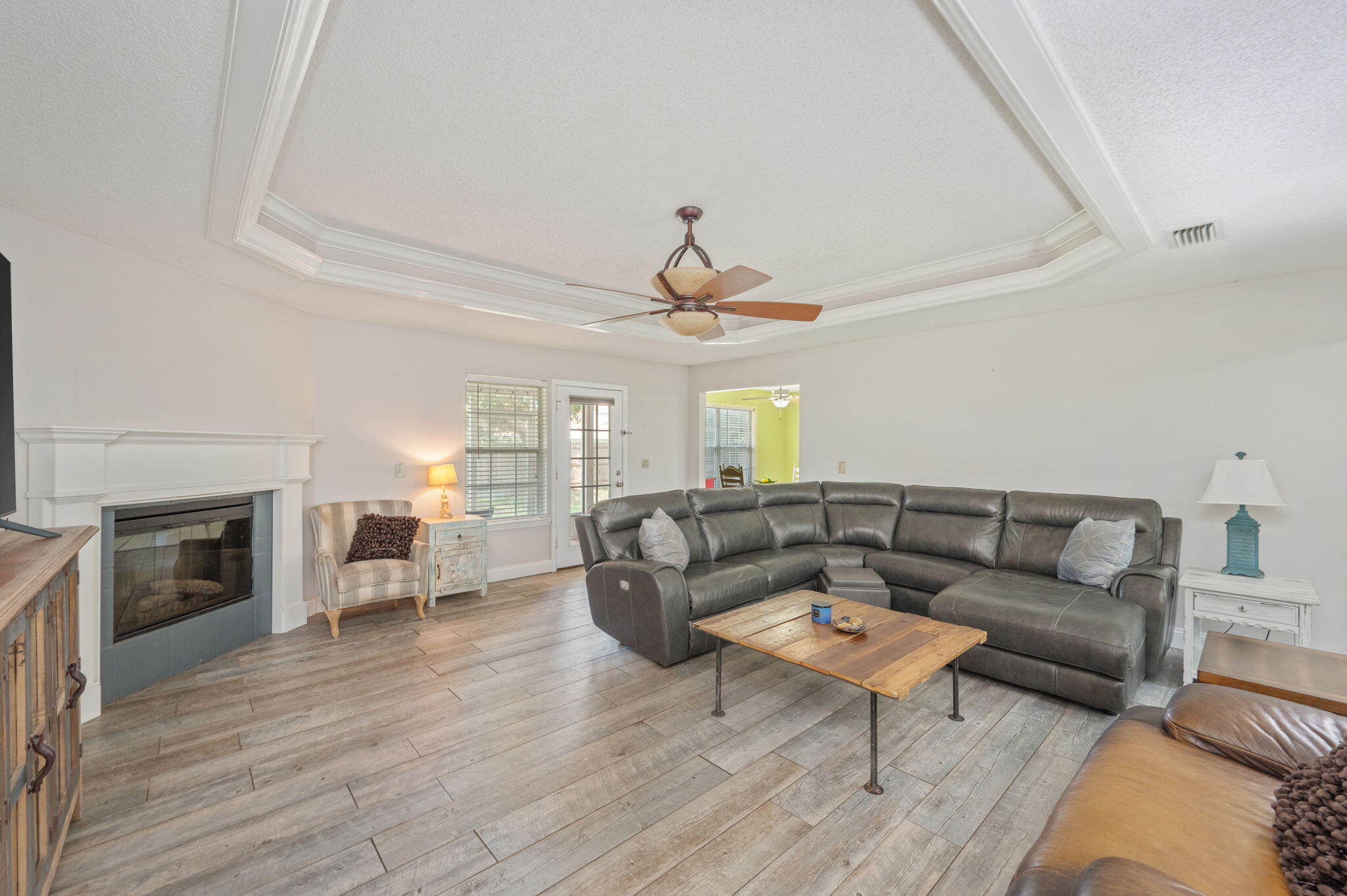 GULFVIEW S/D TO MARY ESTHER - Residential