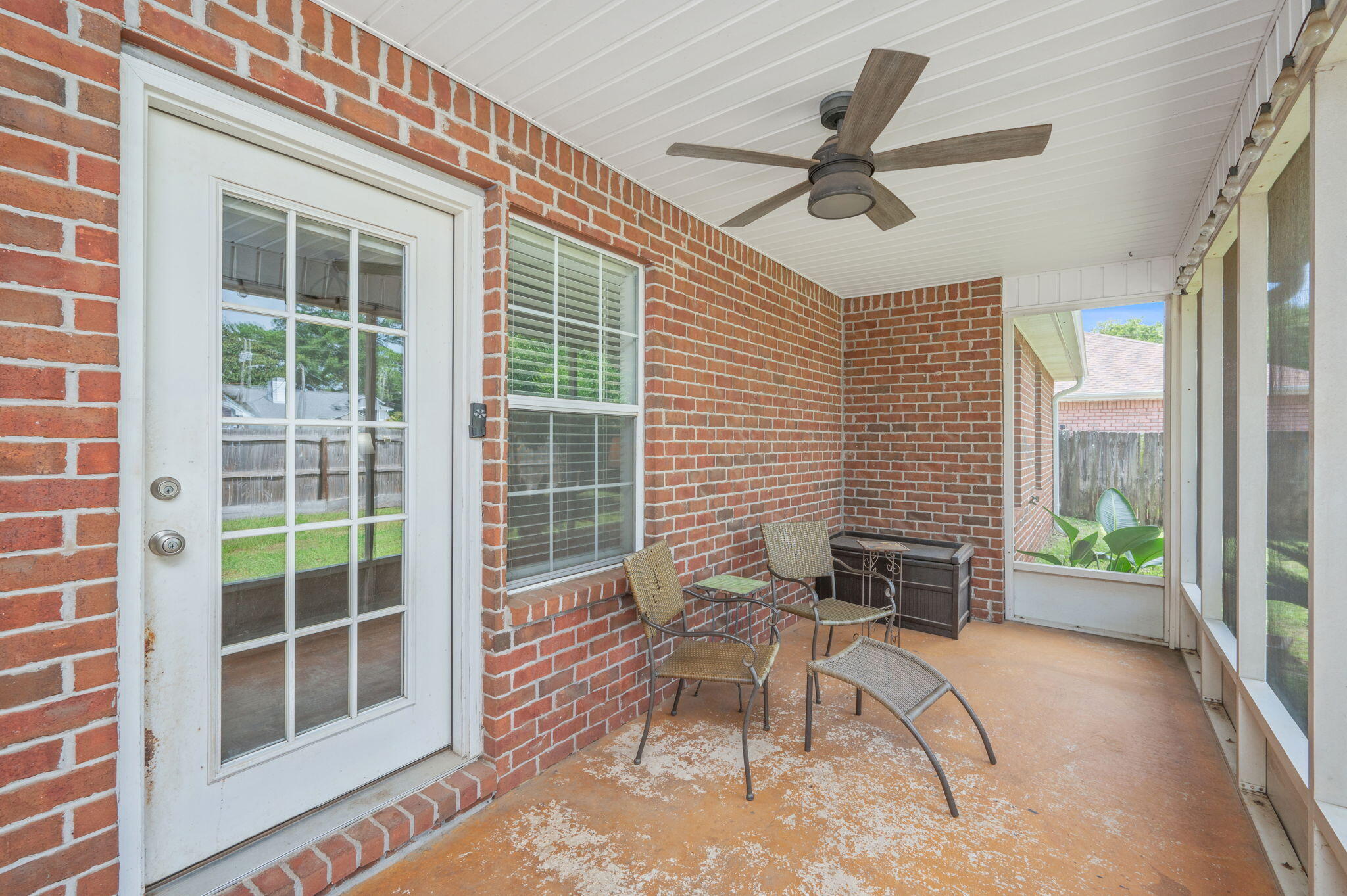 GULFVIEW S/D TO MARY ESTHER - Residential