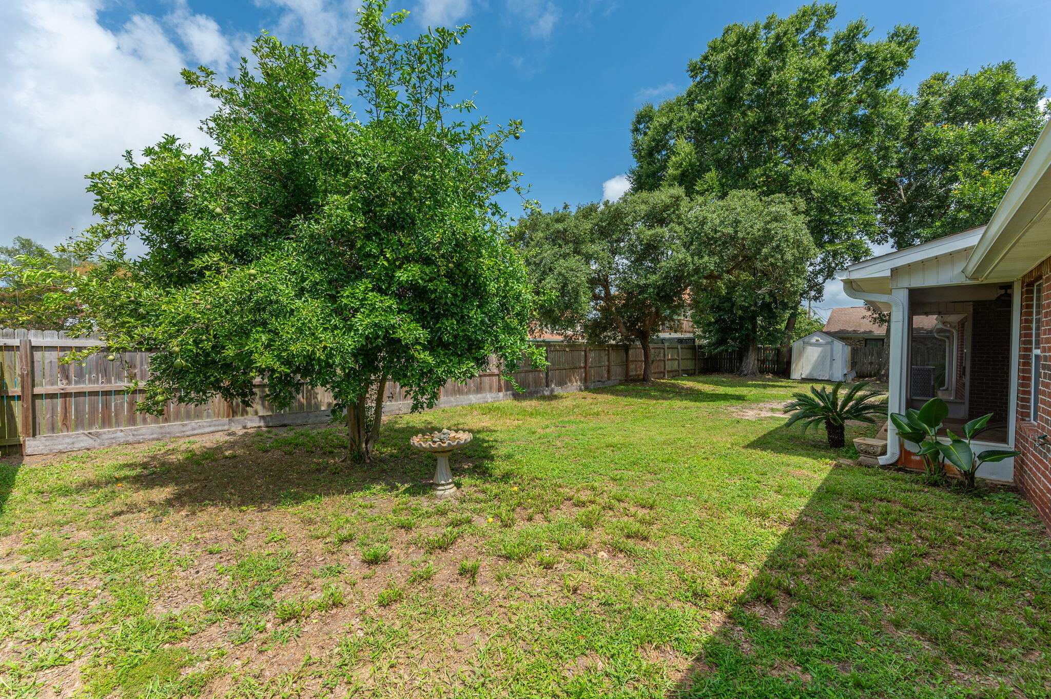 GULFVIEW S/D TO MARY ESTHER - Residential