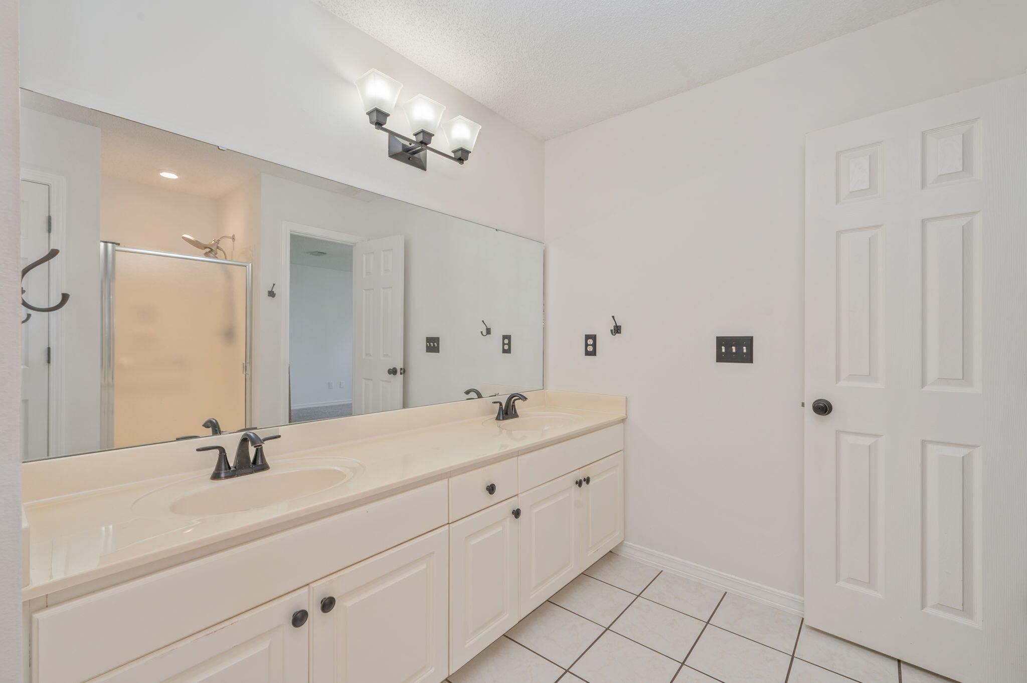 GULFVIEW S/D TO MARY ESTHER - Residential