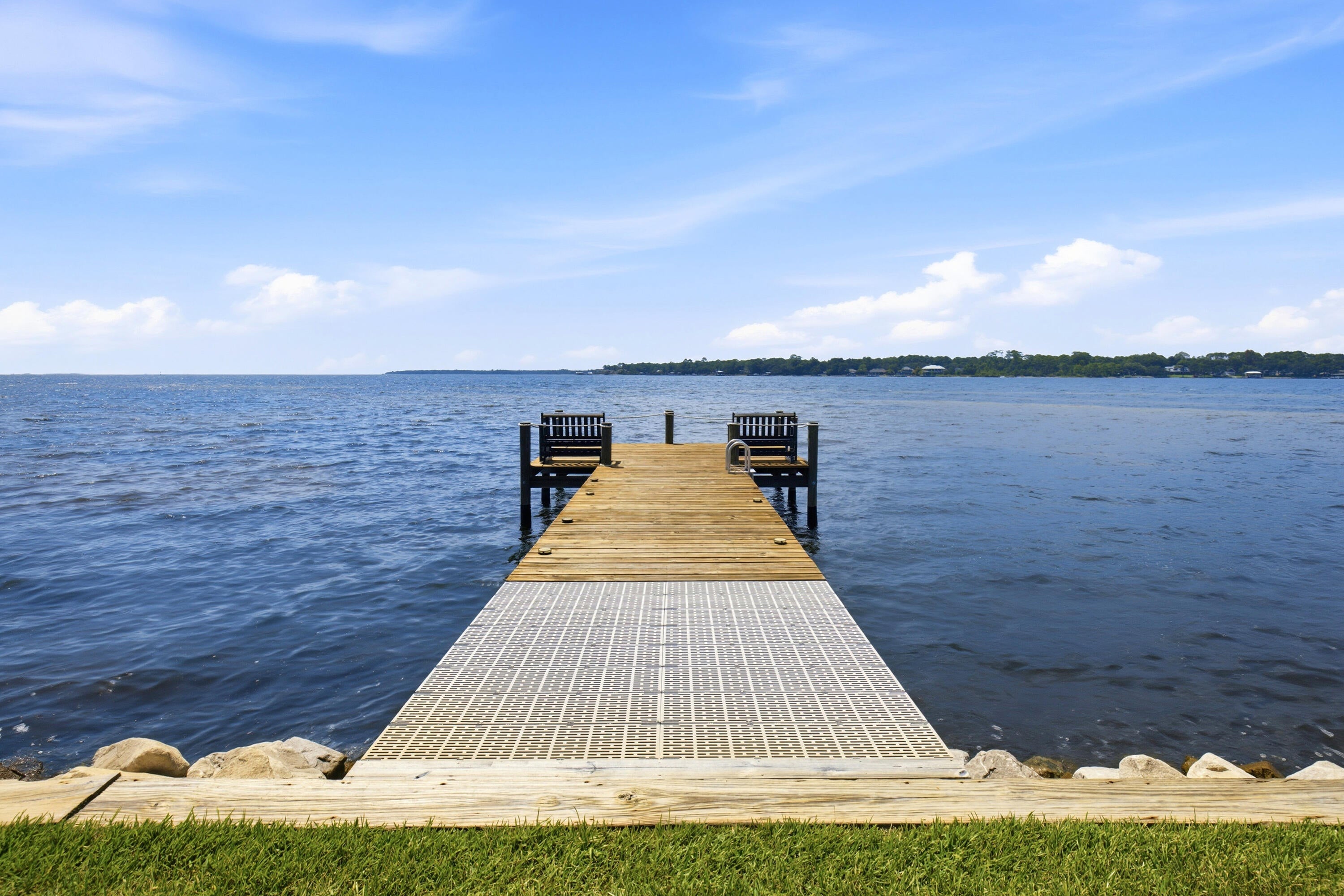 BAYSIDE VILLAS CONDO - Residential