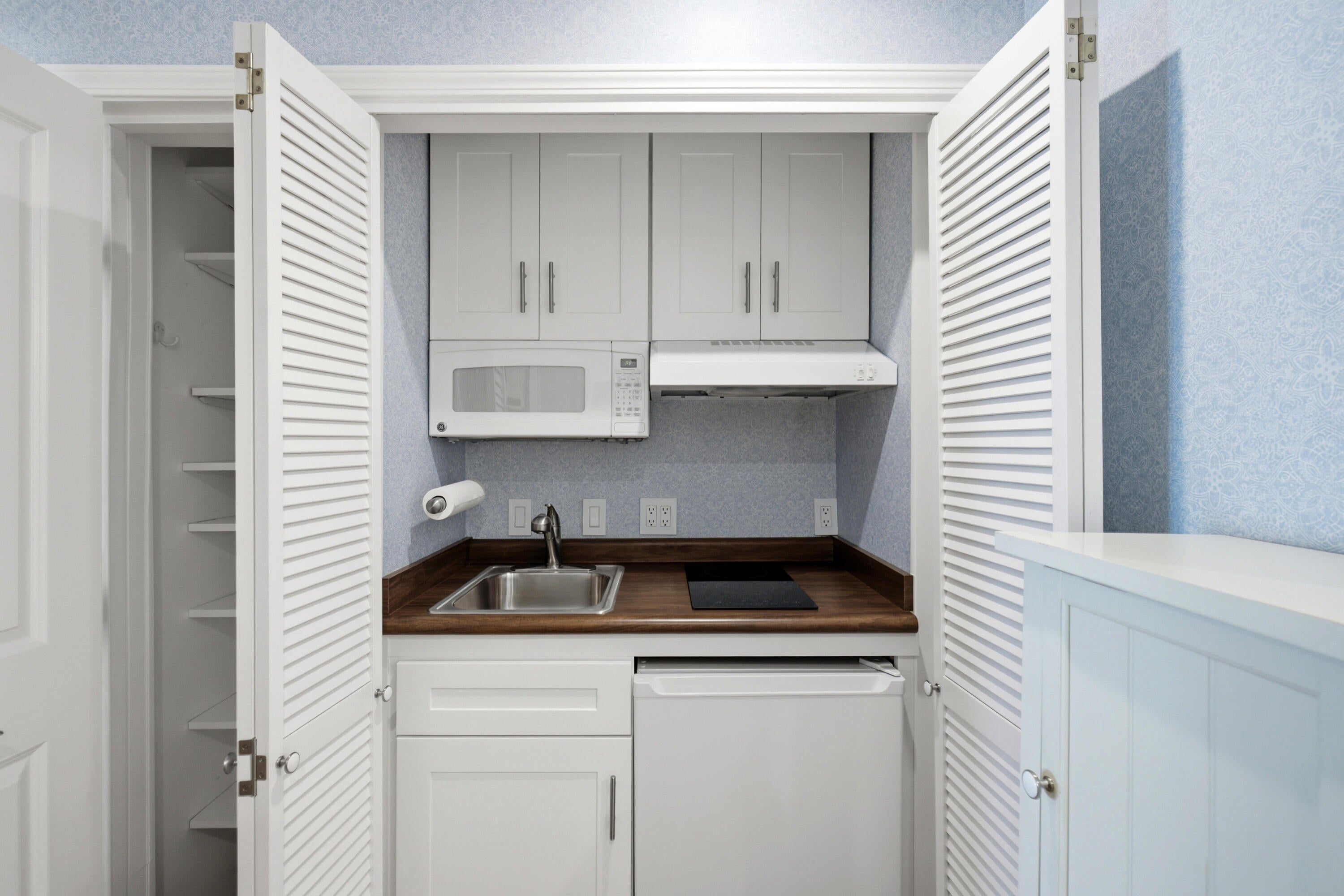 BAYSIDE VILLAS CONDO - Residential