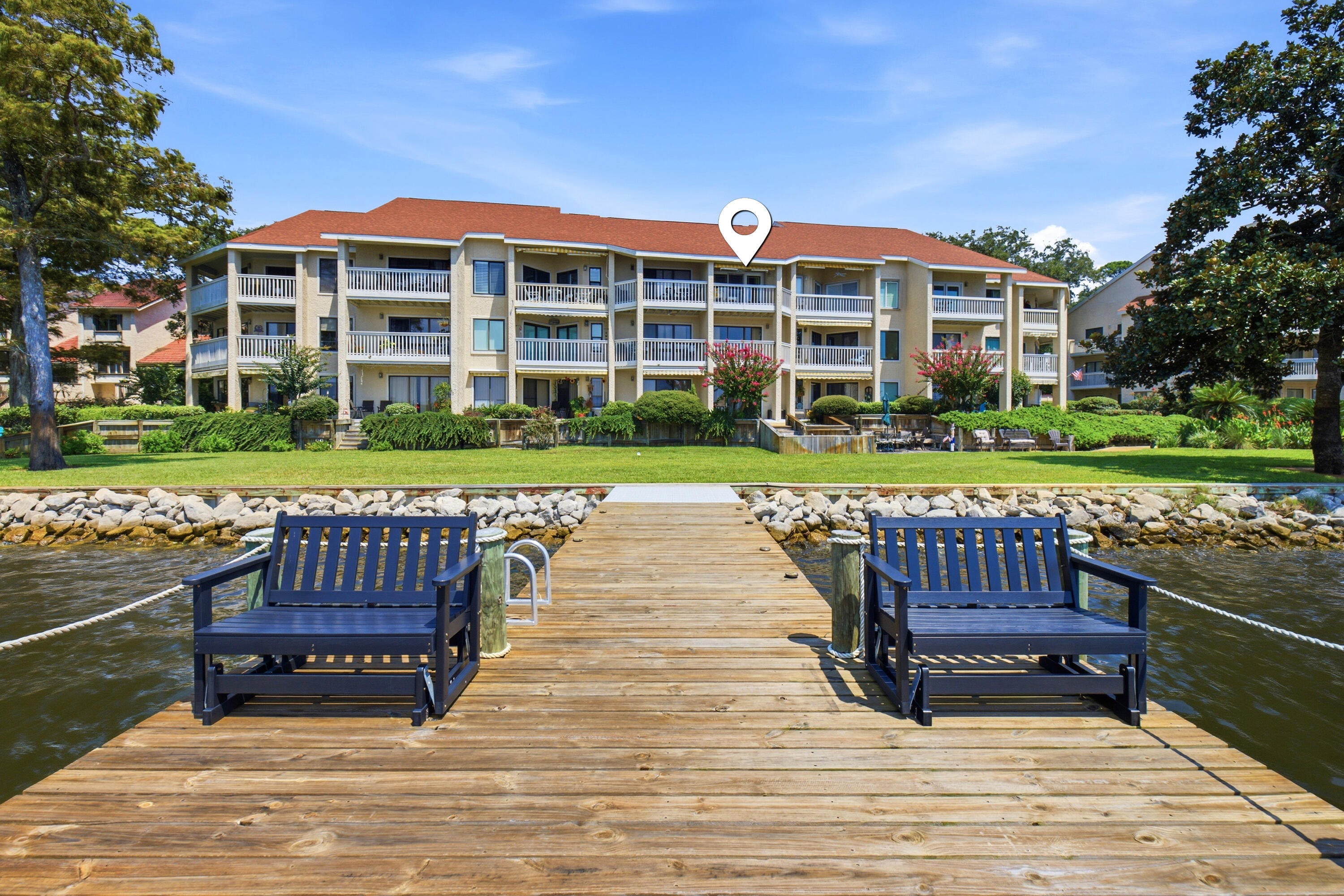BAYSIDE VILLAS CONDO - Residential