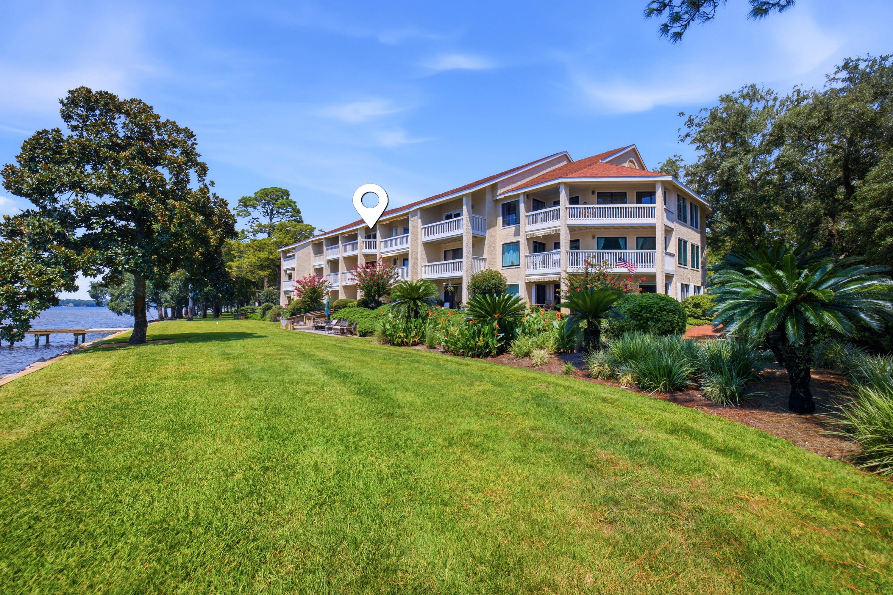 BAYSIDE VILLAS CONDO - Residential