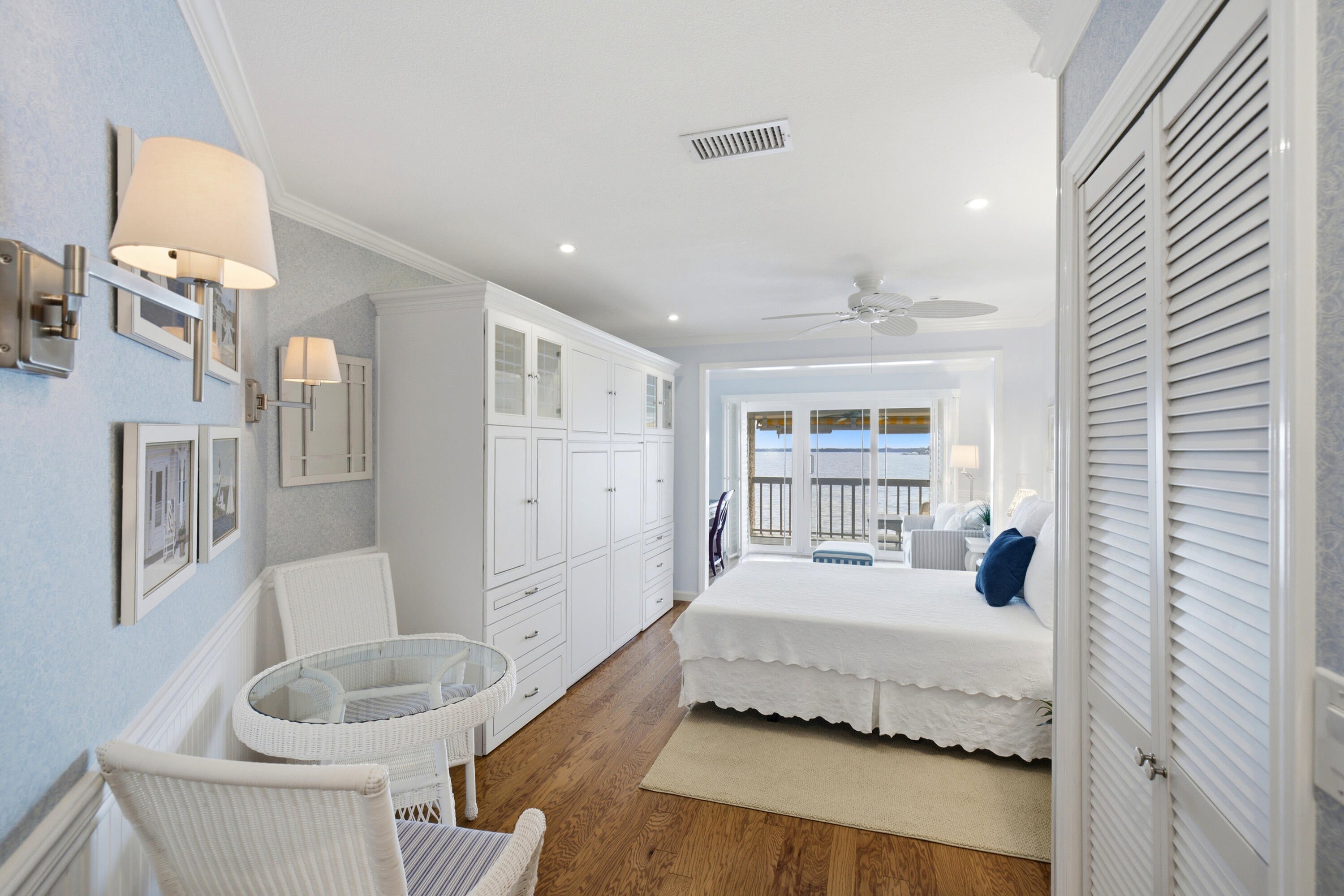 BAYSIDE VILLAS CONDO - Residential