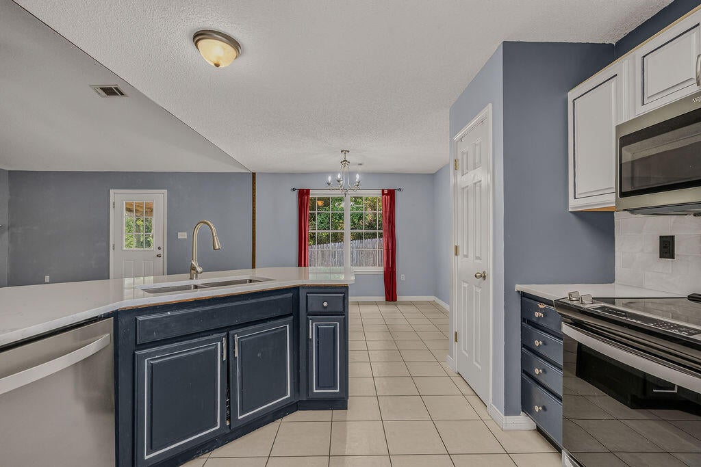 OLD BETHEL ESTATES PH I - Residential