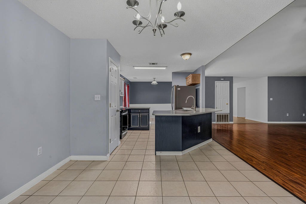 OLD BETHEL ESTATES PH I - Residential