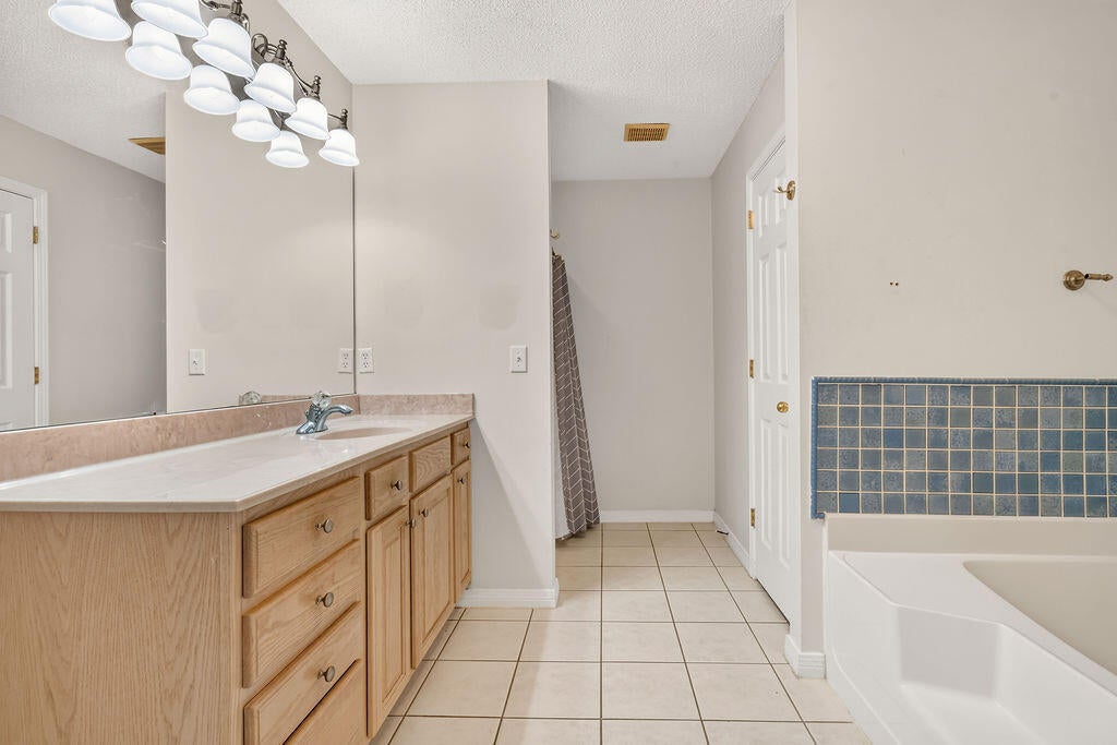 OLD BETHEL ESTATES PH I - Residential