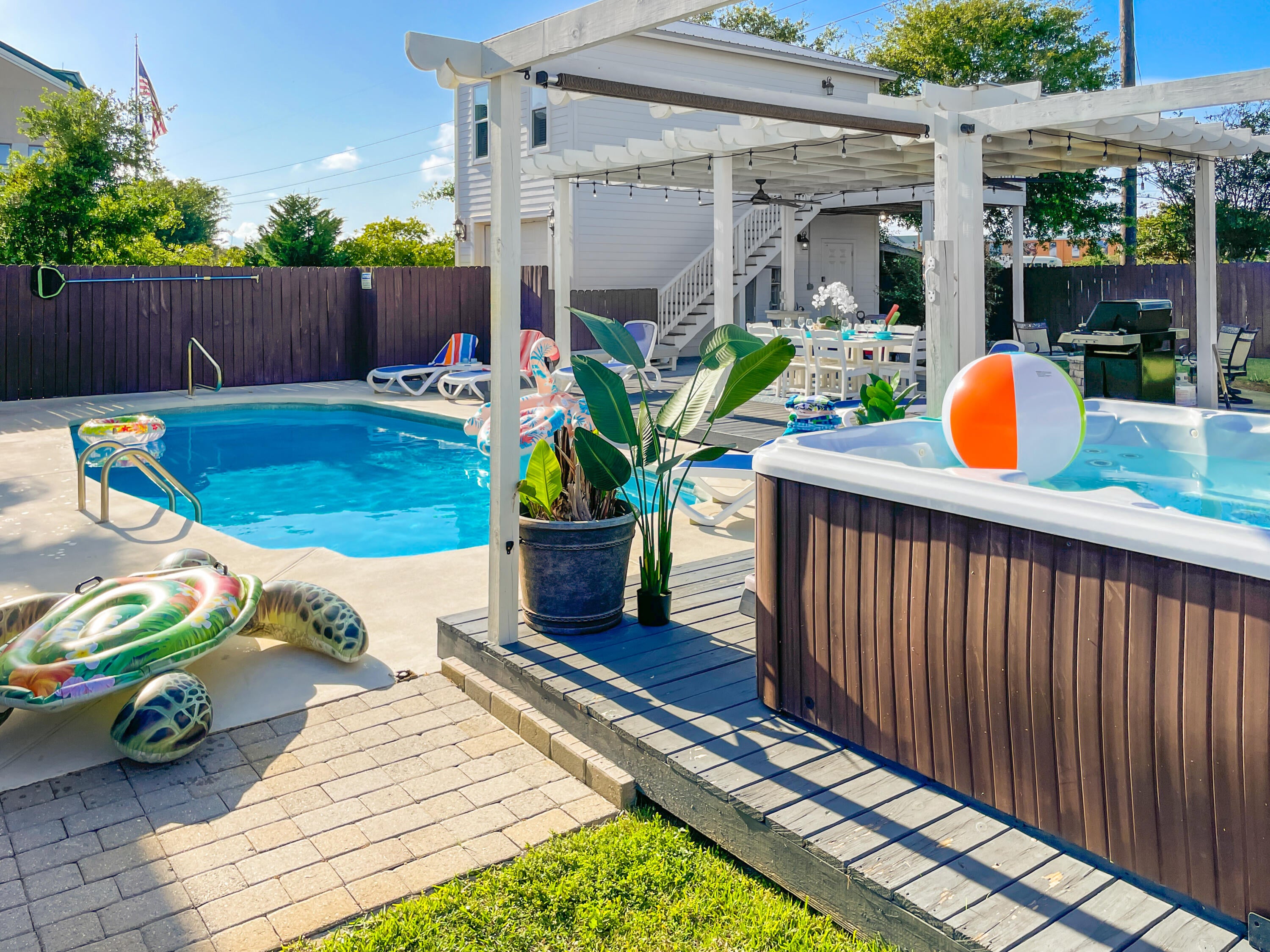 CRYSTAL BEACH - Residential