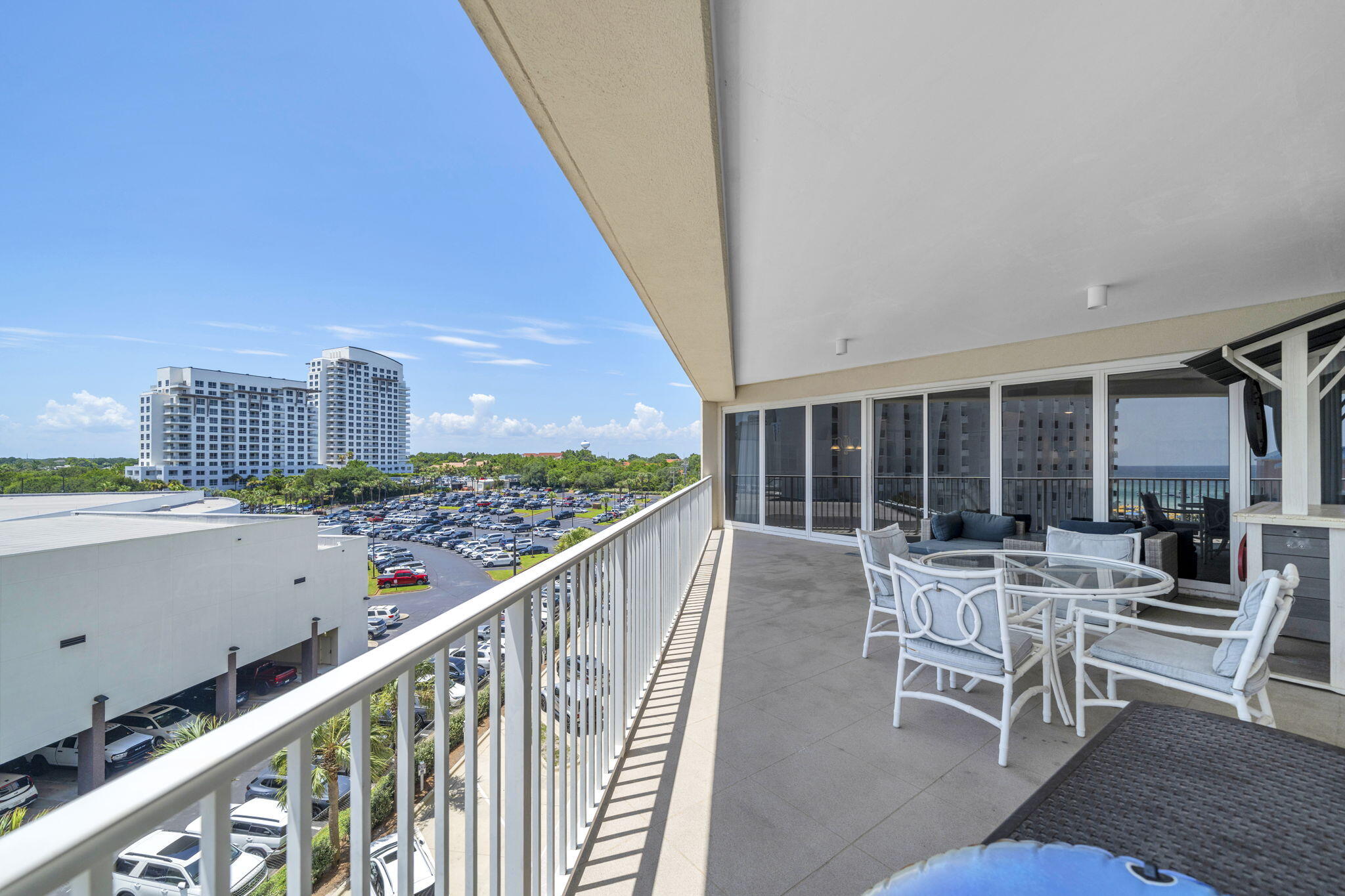 TIDES AT TOPS'L - Residential
