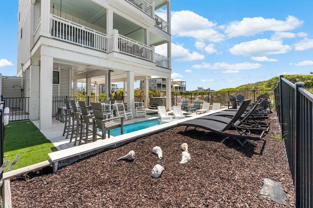 NO RECORDED SUBDIVISION - Residential