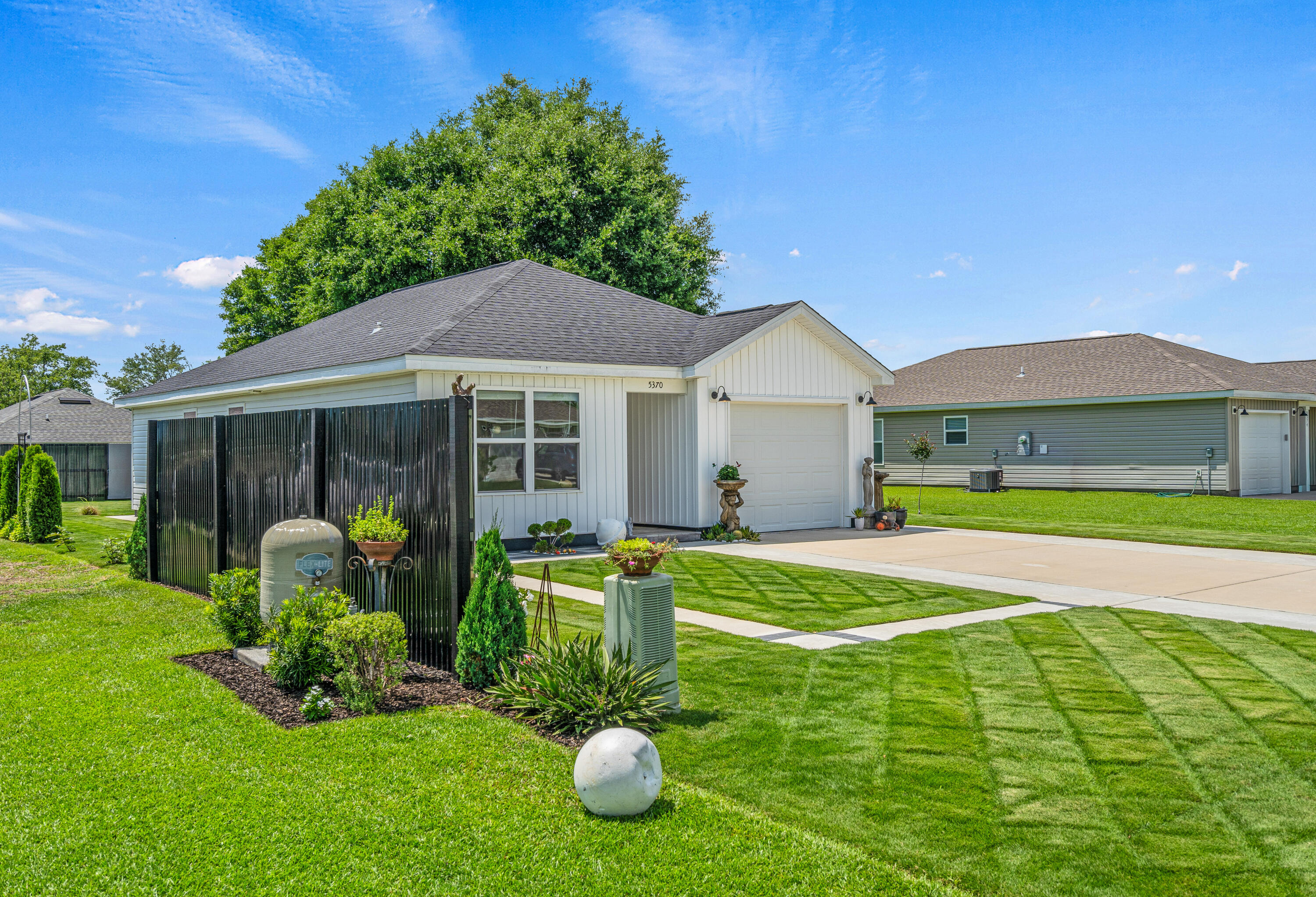 Holley Grove - Residential