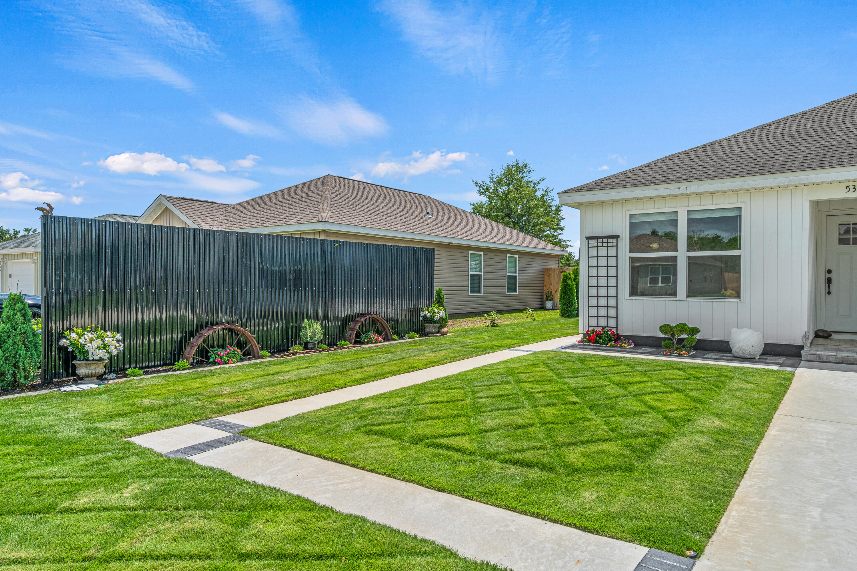 Holley Grove - Residential