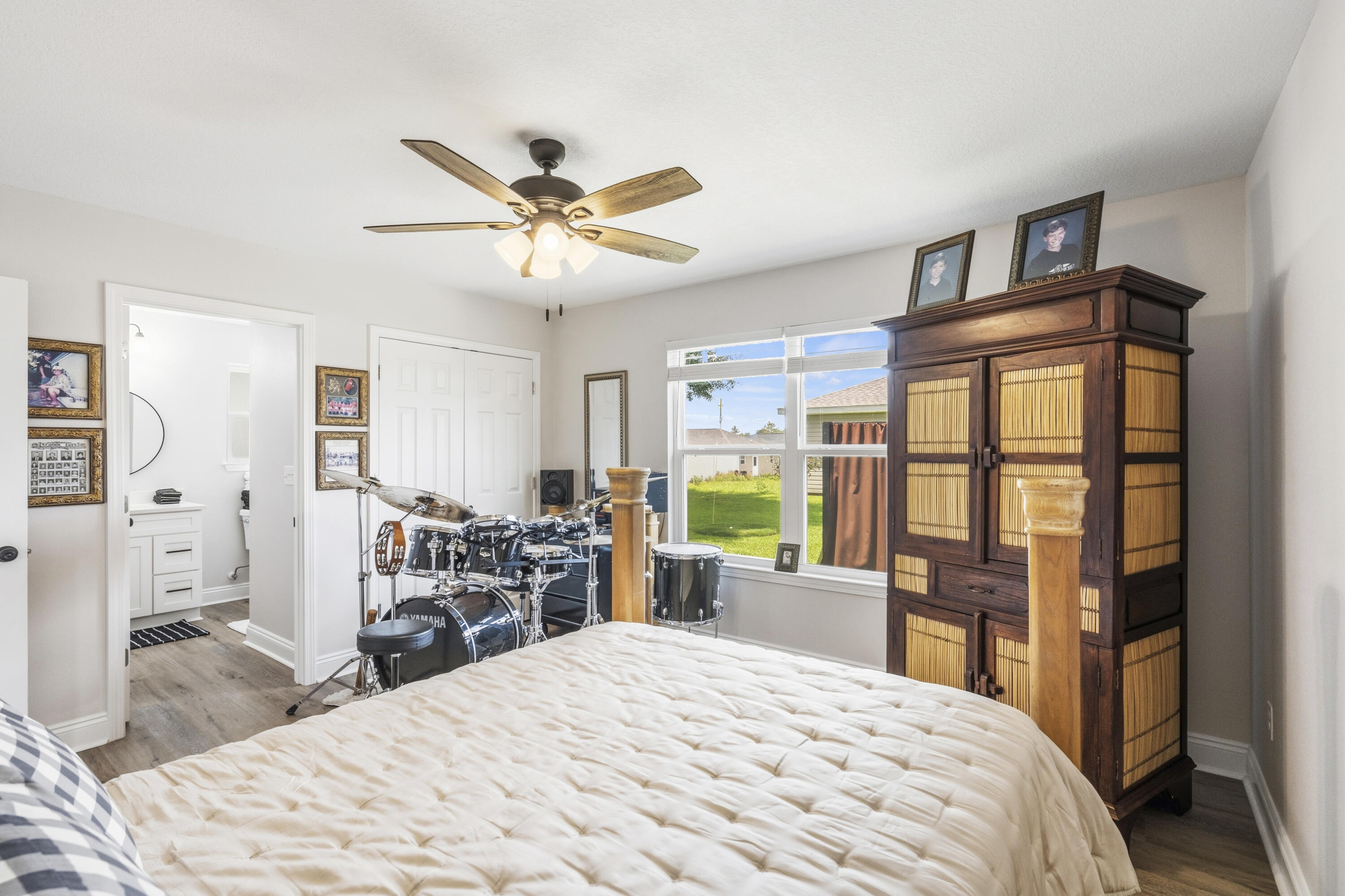 Holley Grove - Residential