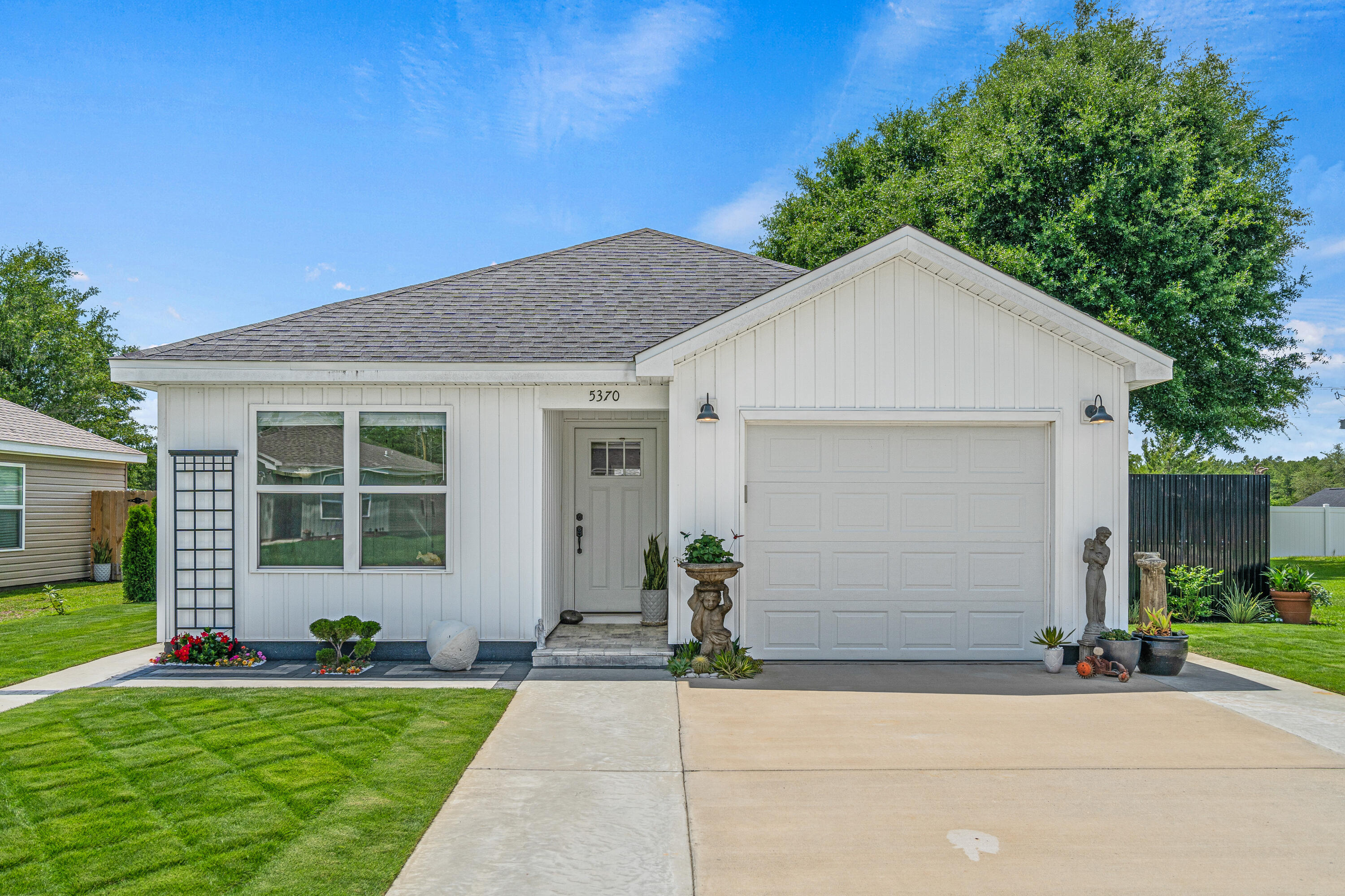Holley Grove - Residential