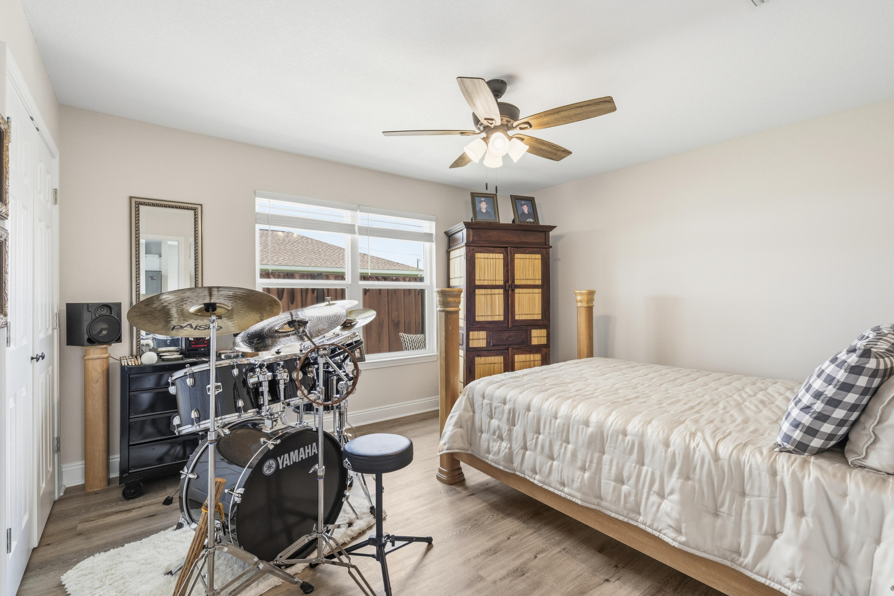 Holley Grove - Residential