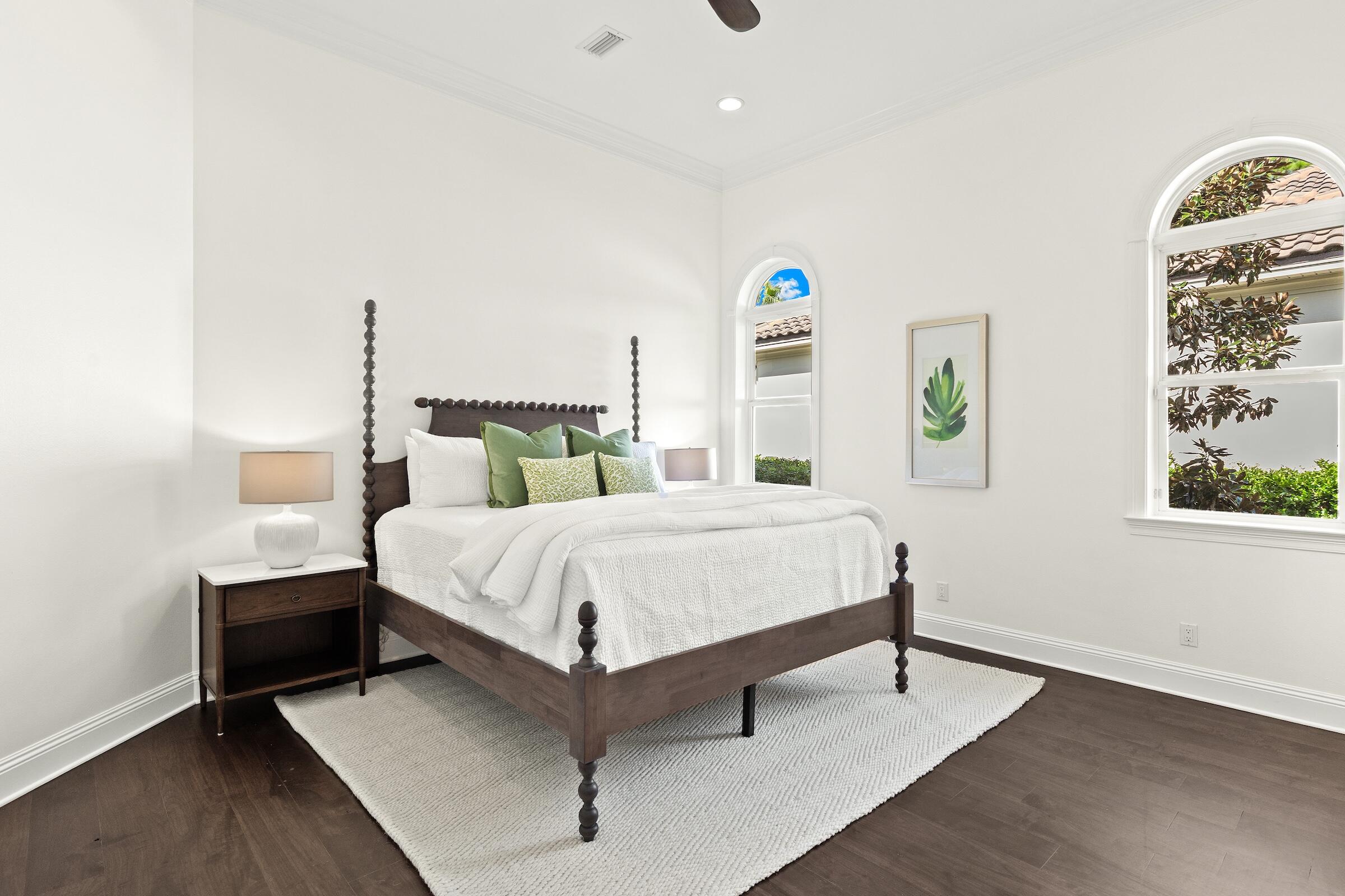 BURNT PINE - Residential
