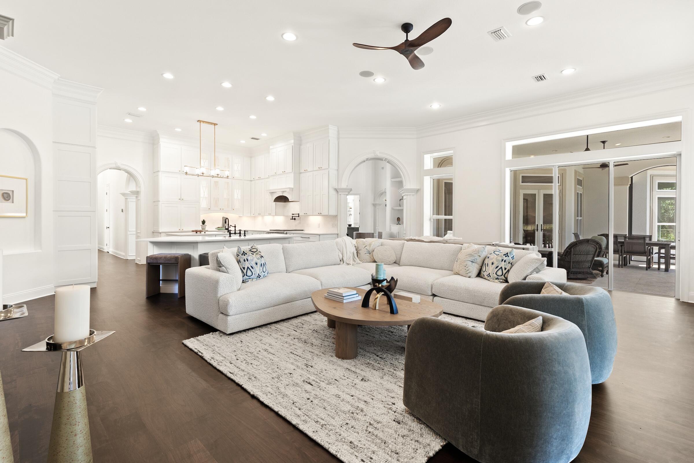 BURNT PINE - Residential