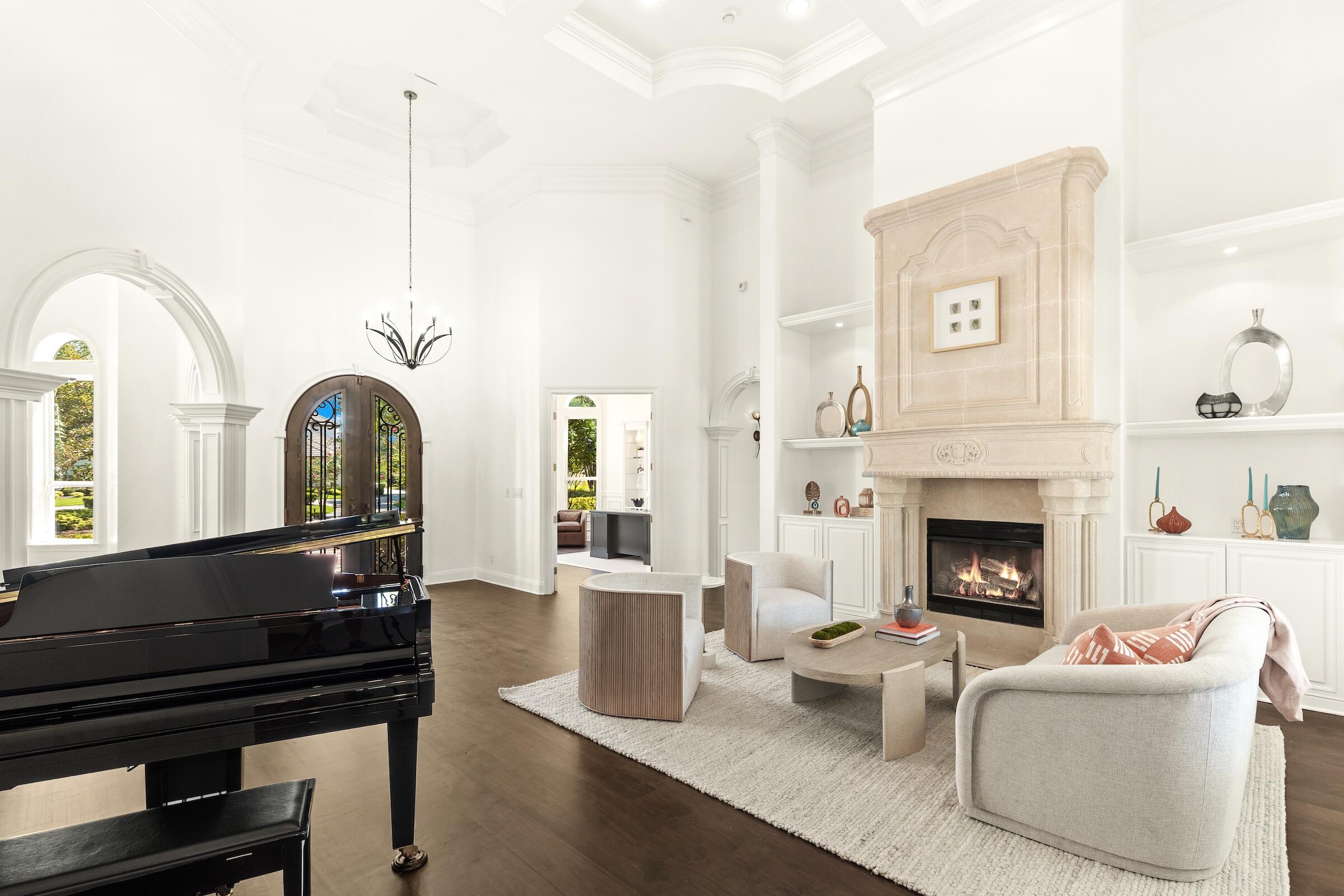 BURNT PINE - Residential