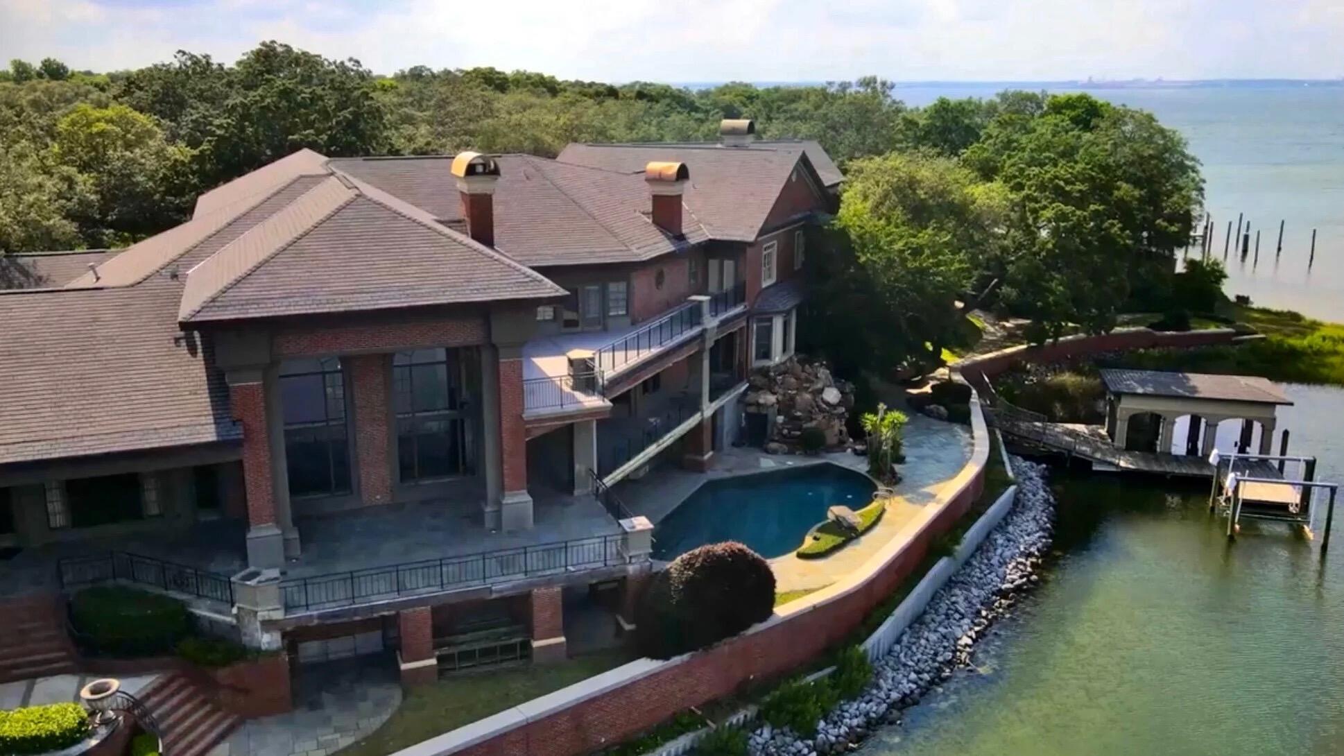 CARLANN SHORES - Residential
