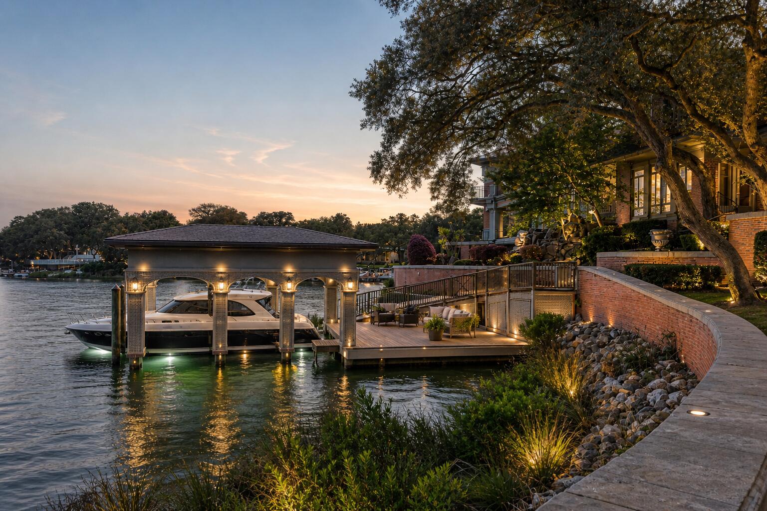 CARLANN SHORES - Residential
