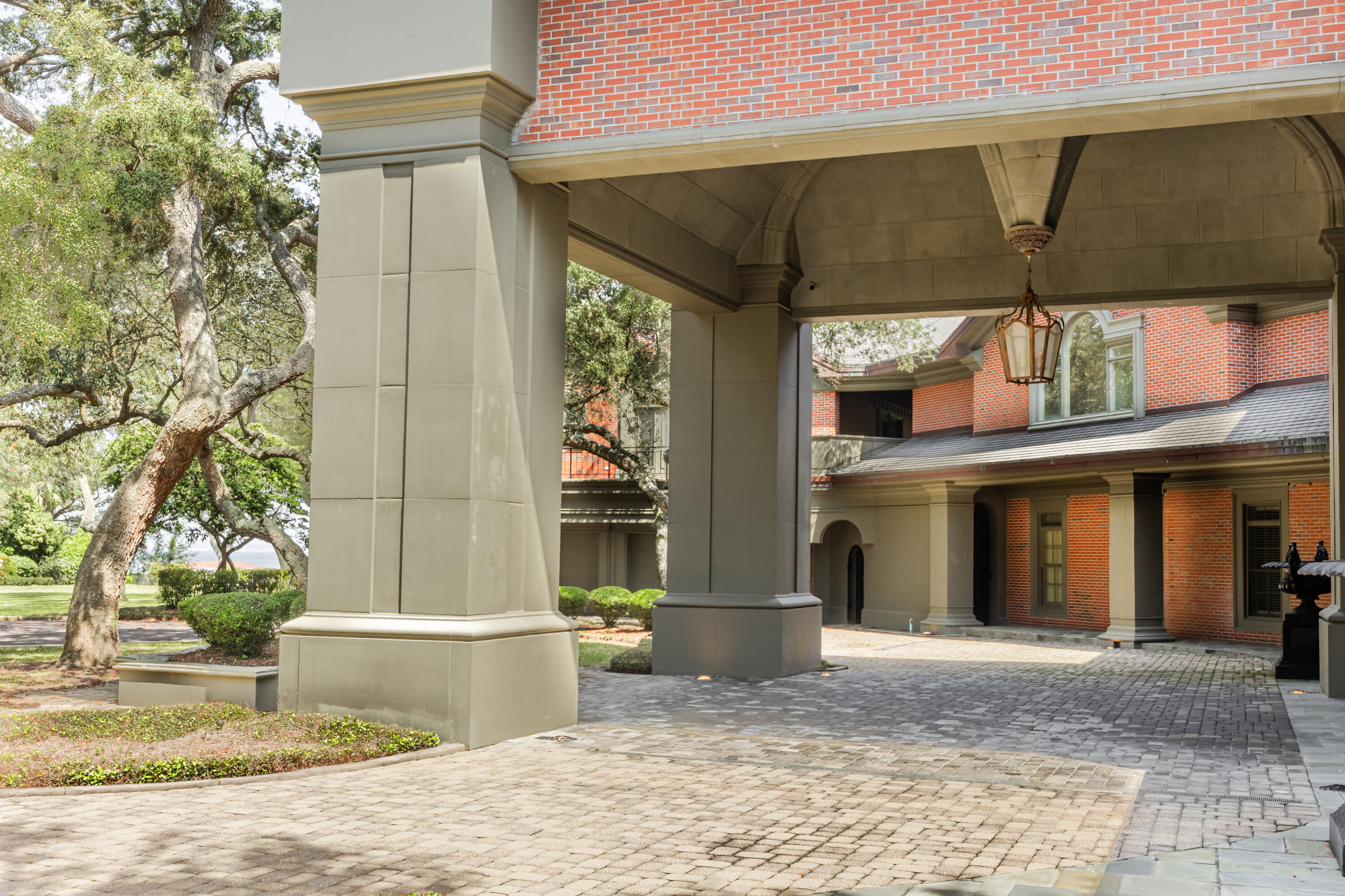 CARLANN SHORES - Residential