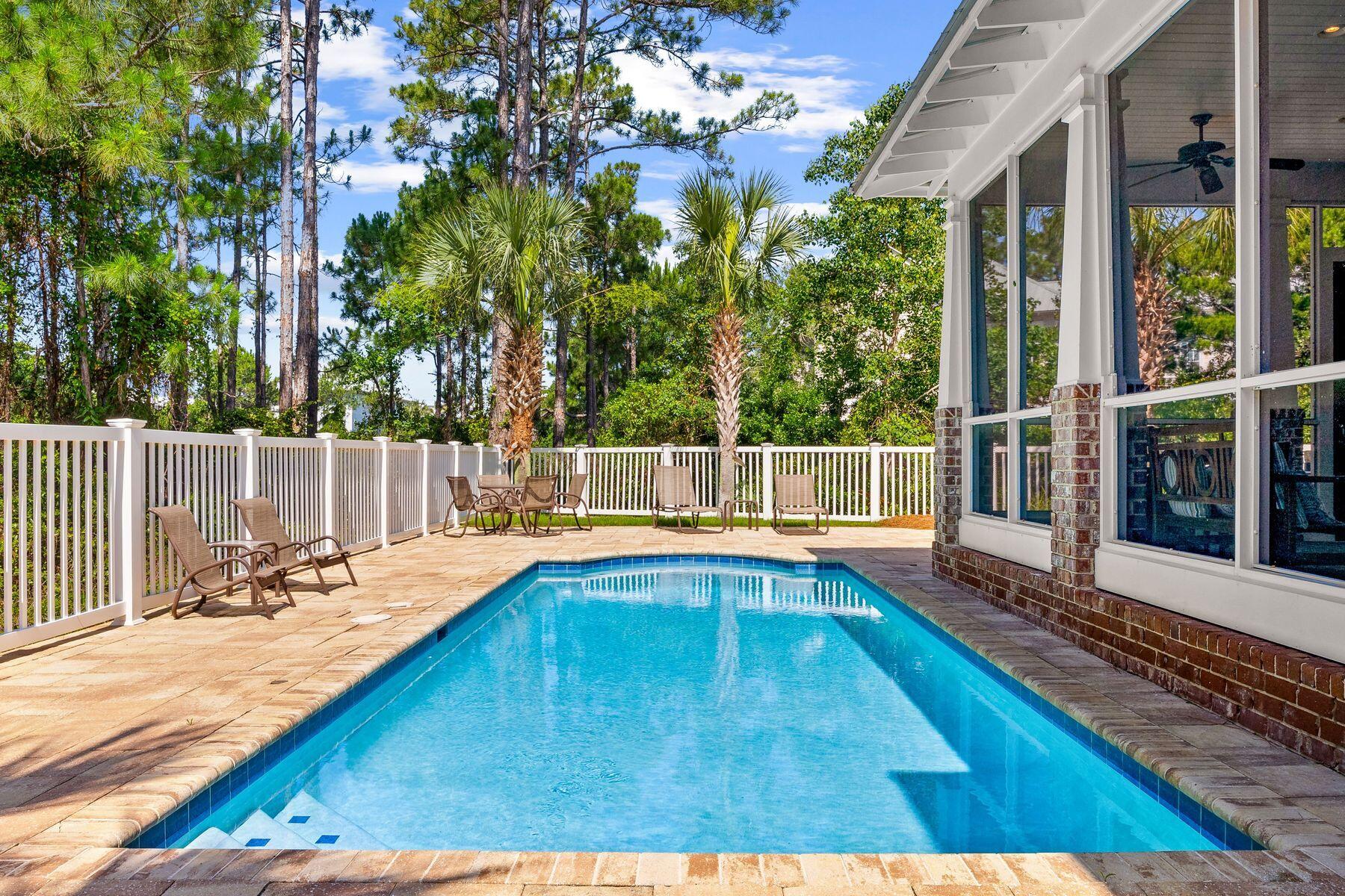 EASTERN LAKE S/D - Residential