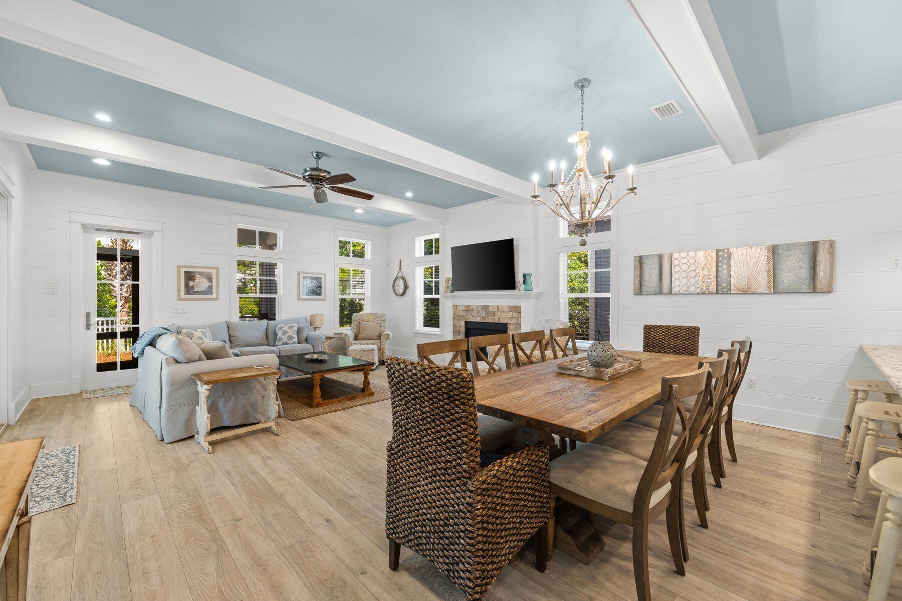 EASTERN LAKE S/D - Residential