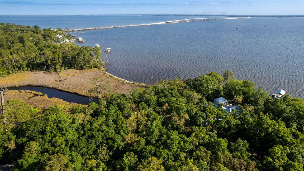 ESTUARY S/D - Land